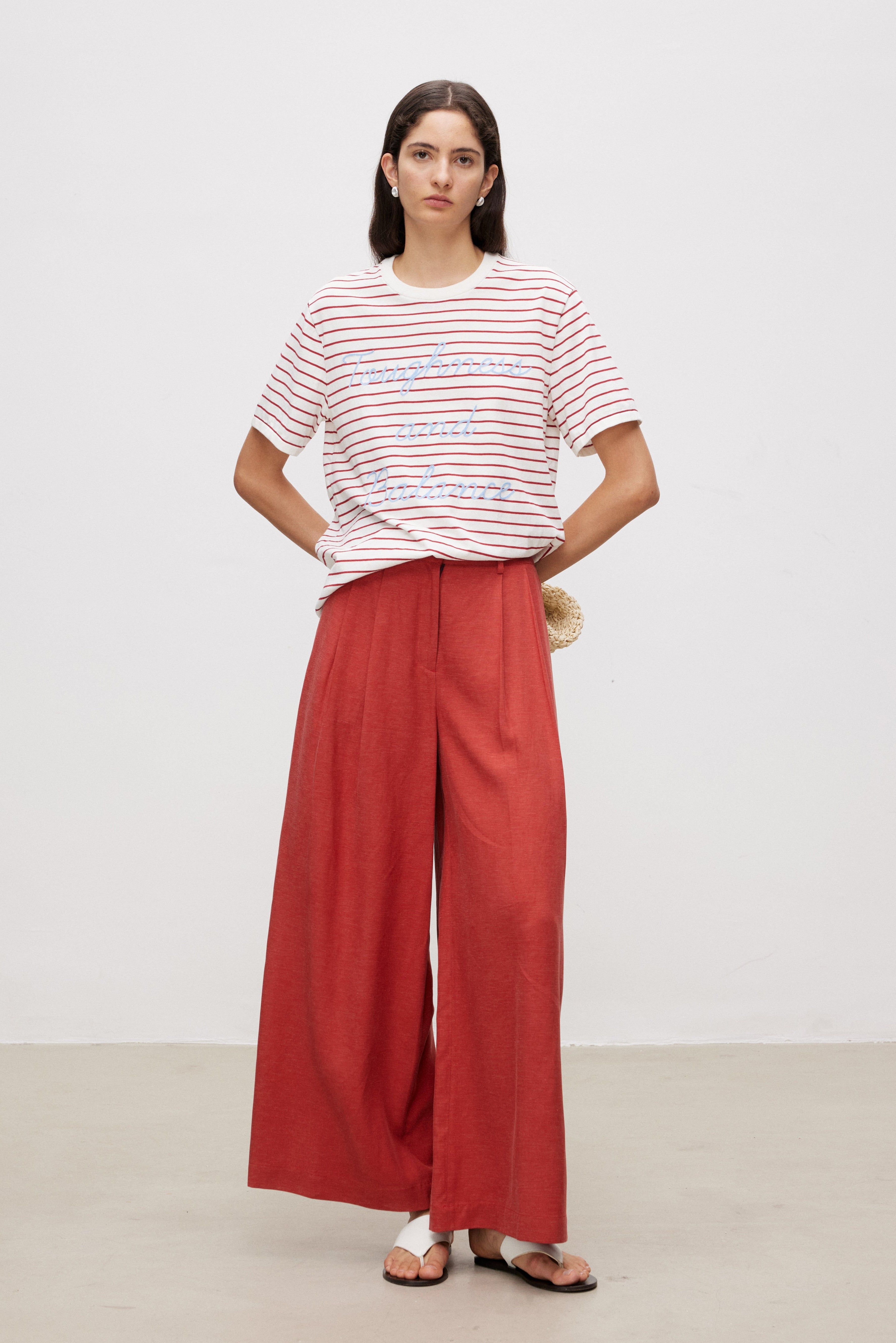 Relaxed Cropped Lyocell Linen Trousers