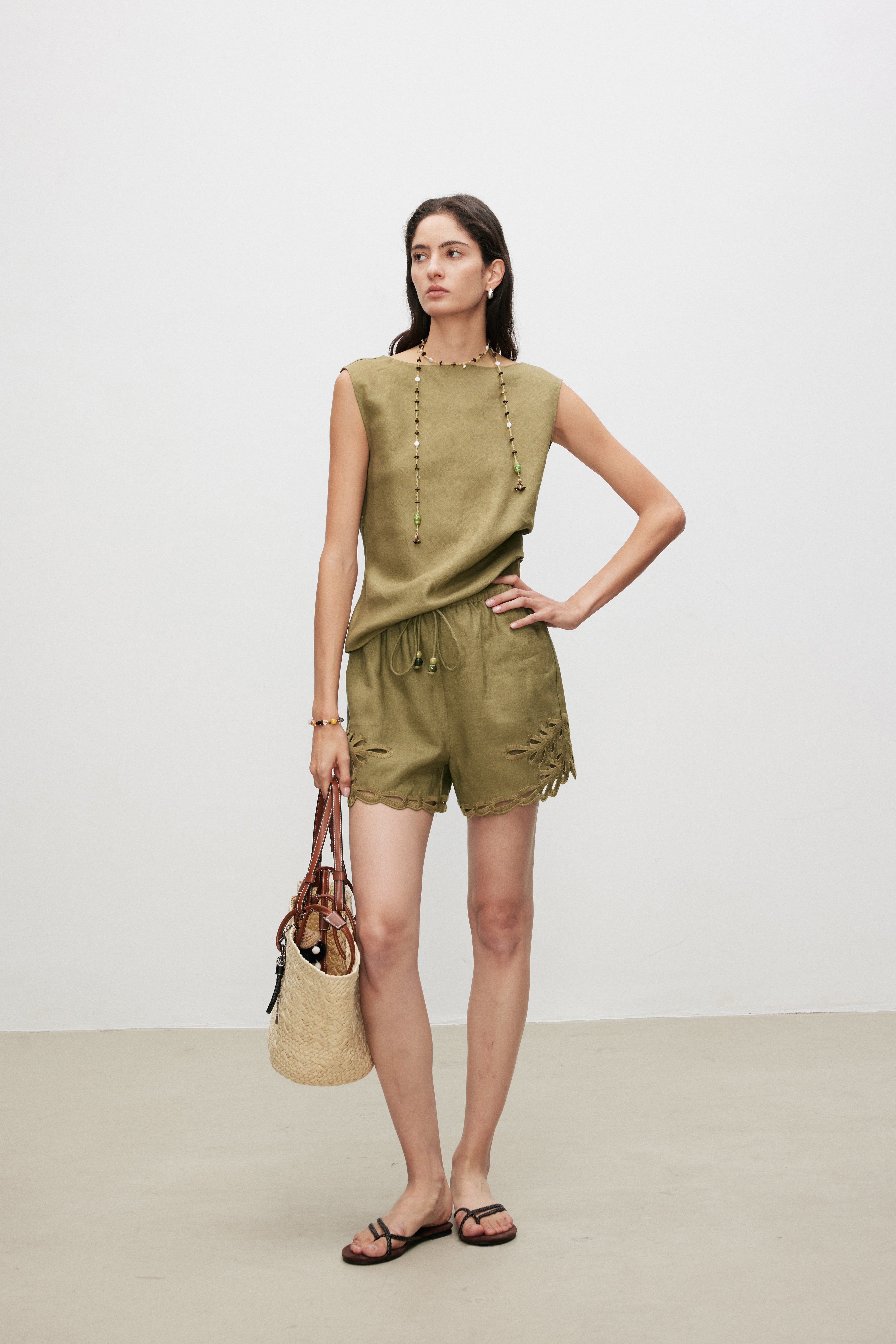 Linen Broderie Anglaise Shorts