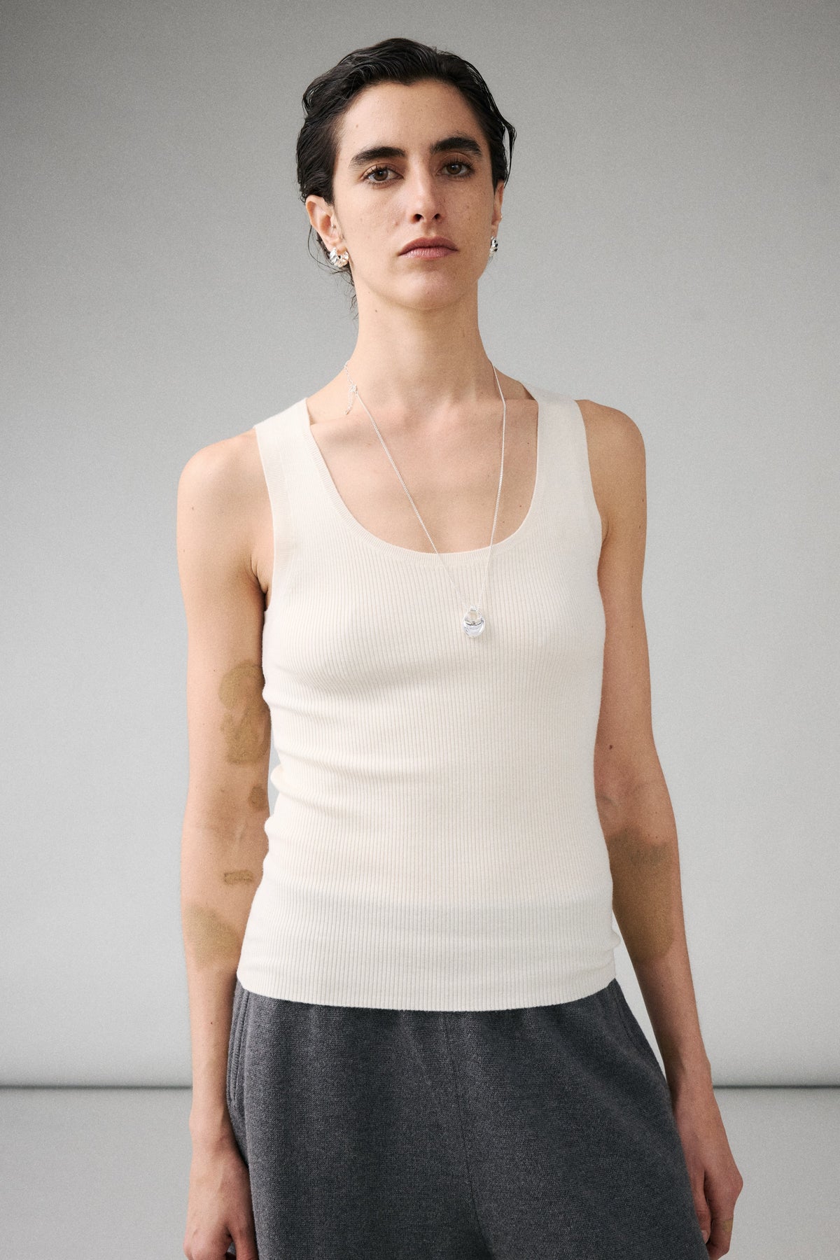 100% Fine Wool Ribbed Tank Top
