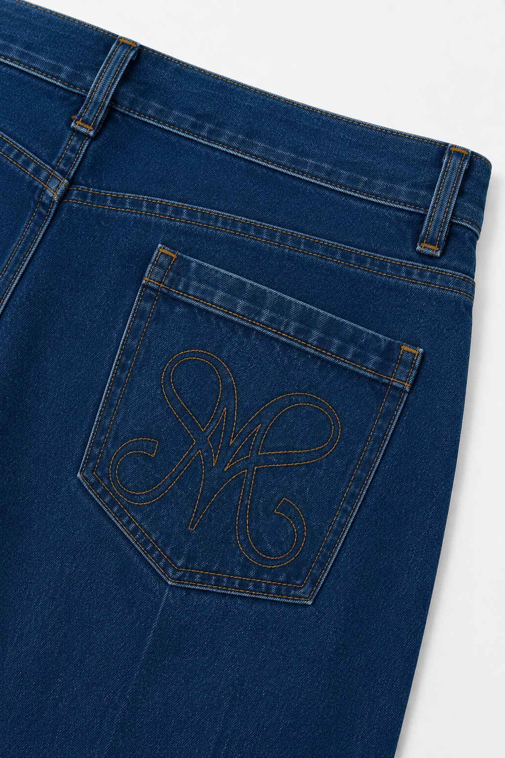Relaxed Barrel-Leg Jeans
