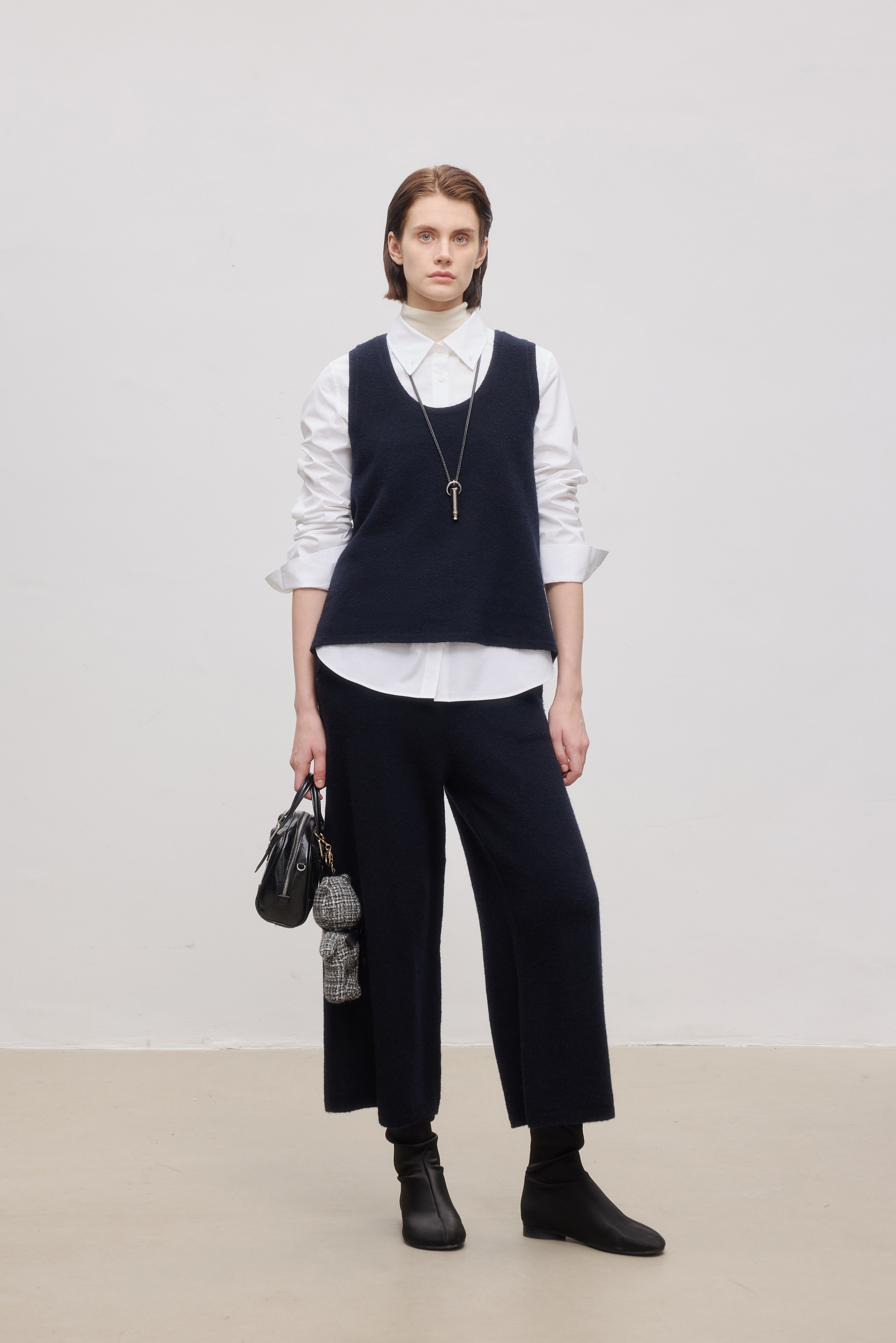 Scoop-Neck Wool-Yak Blend Knit Vest