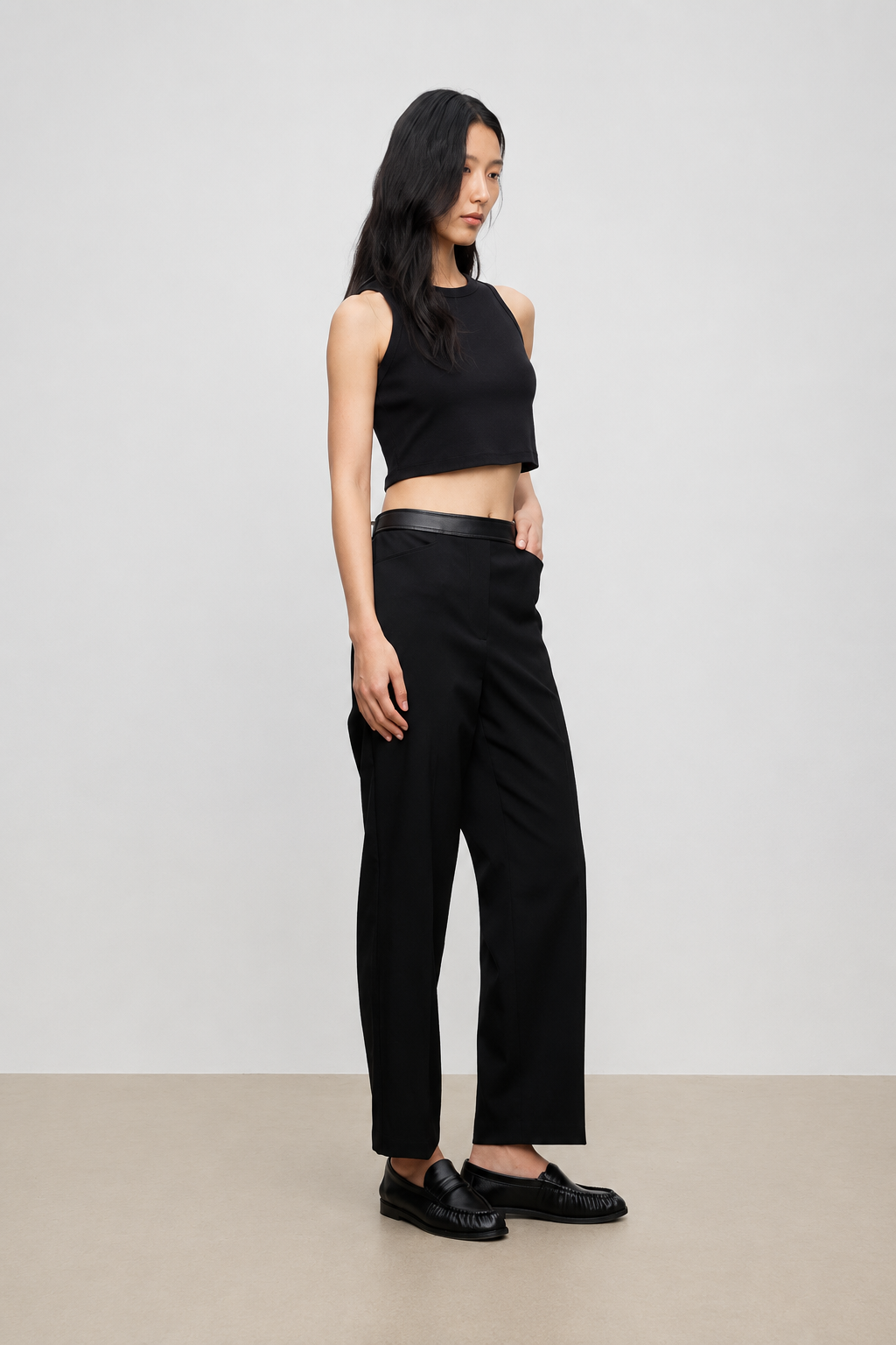 Minimal Cotton Blend Cropped Tank
