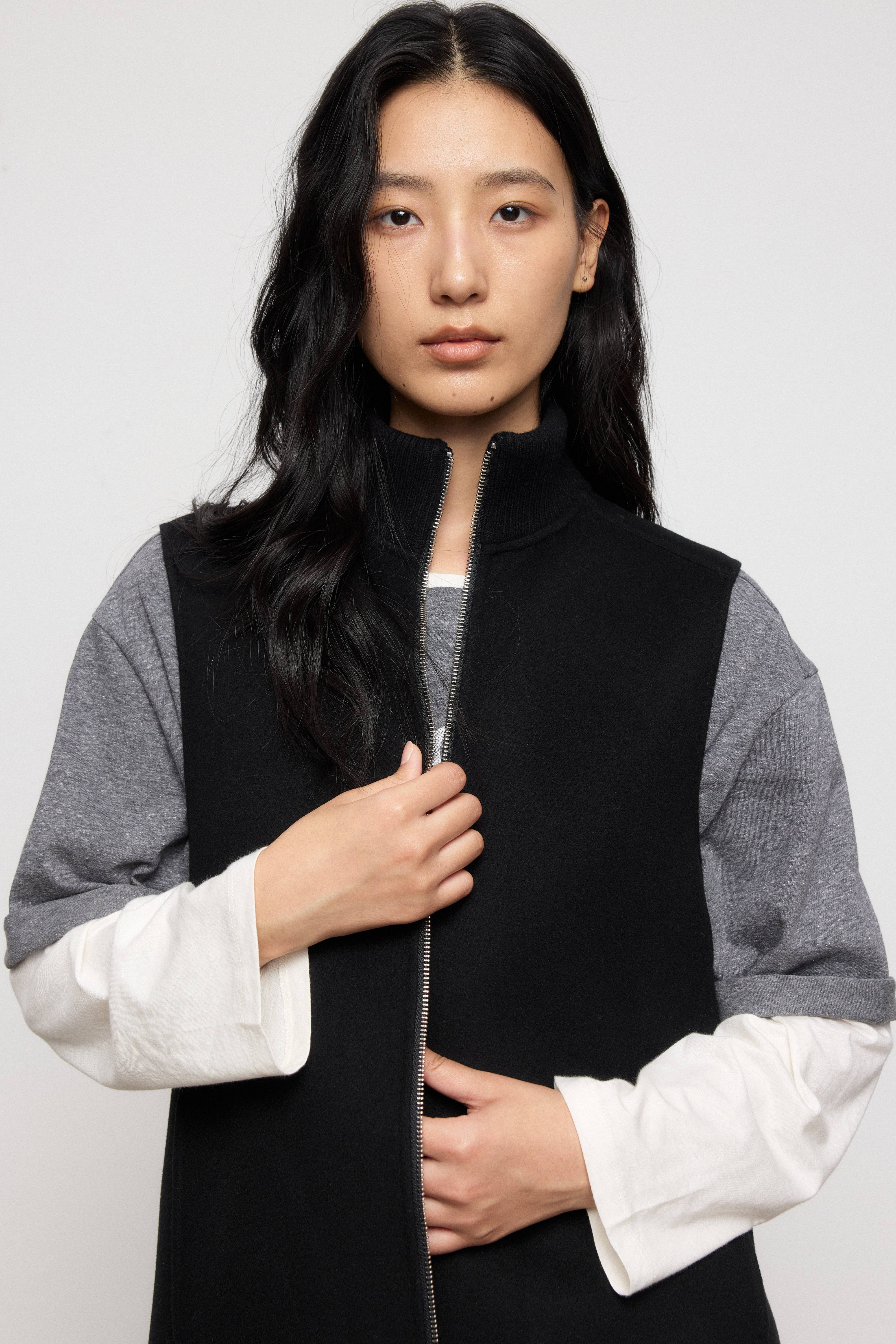 Minimal Pure Wool Zip-Up Vest