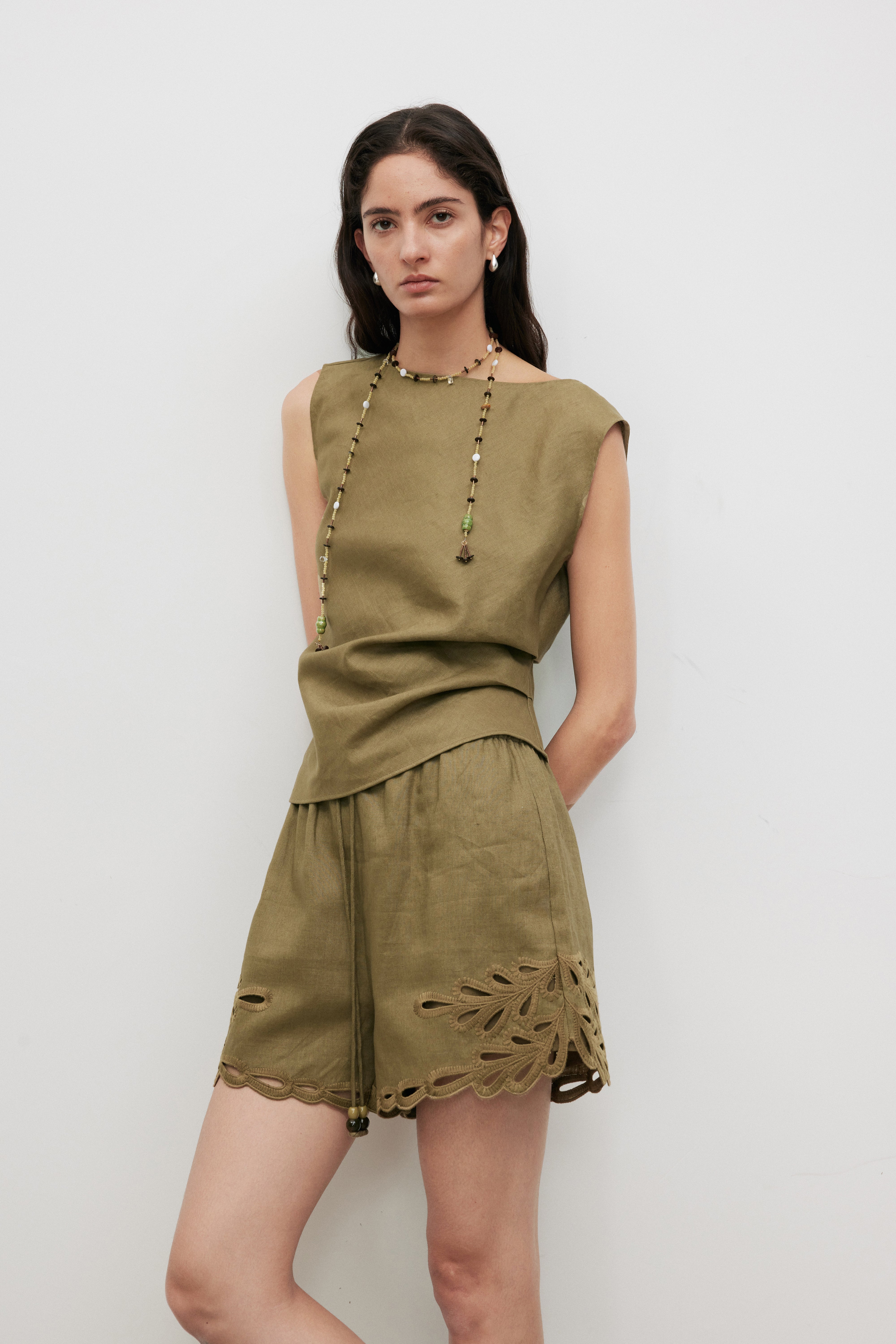 Linen Broderie Anglaise Shorts