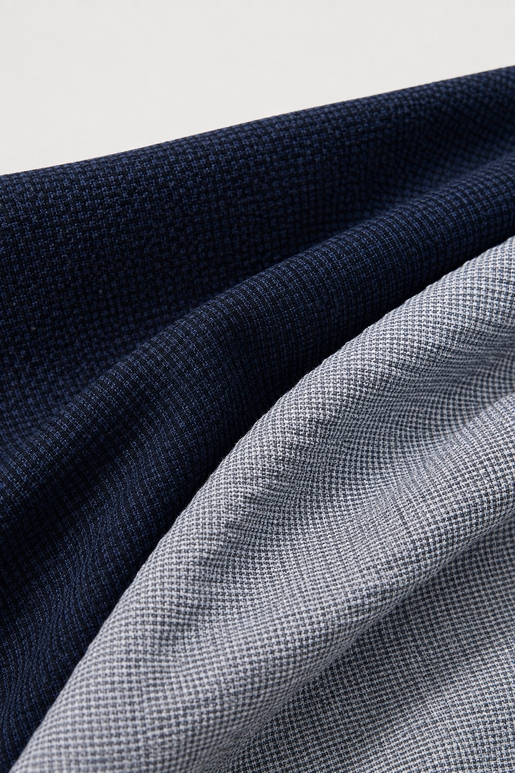 Lightweight Wool-Silk Textured Blazer