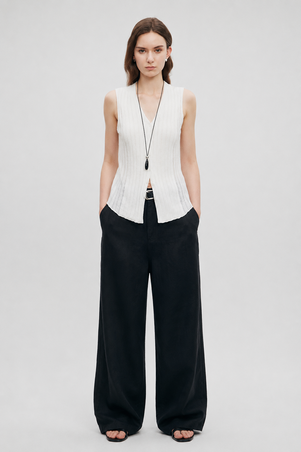 Vertical Texture Wool-Linen Blend Knit Vest