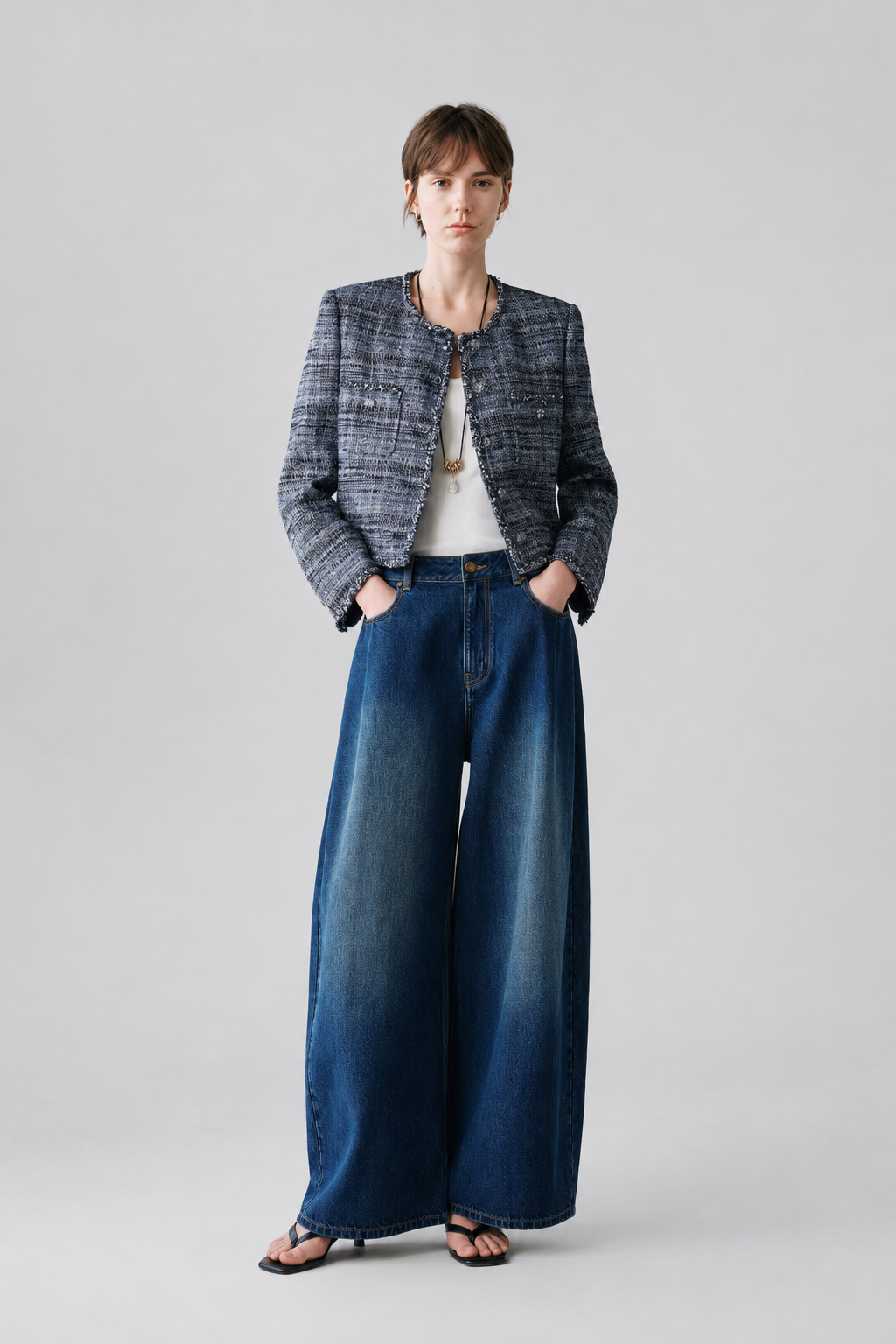 Relaxed Barrel-Leg Jeans