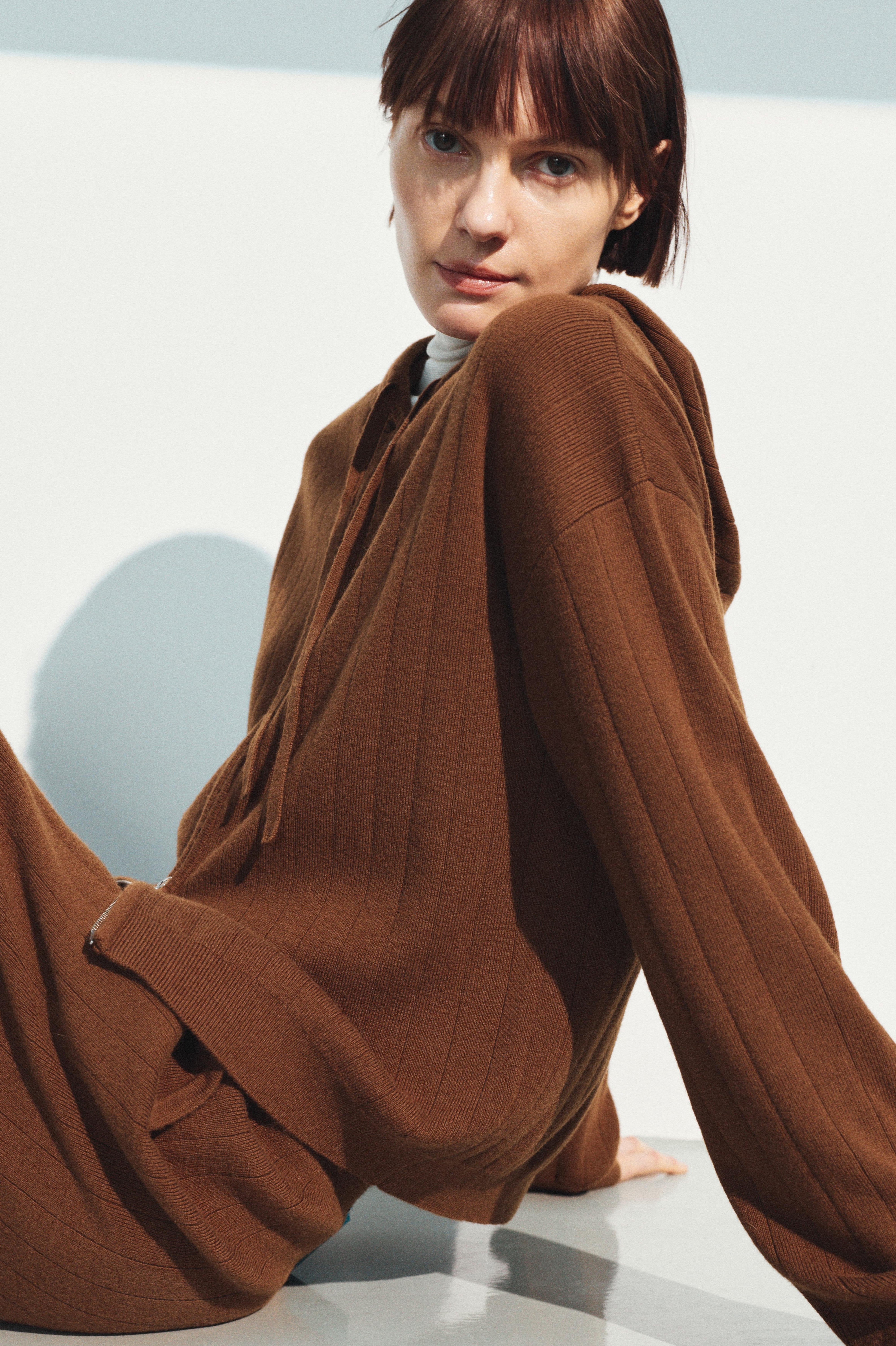 Wool-Cashmere Blend Zip-Up Knit Hoodie
