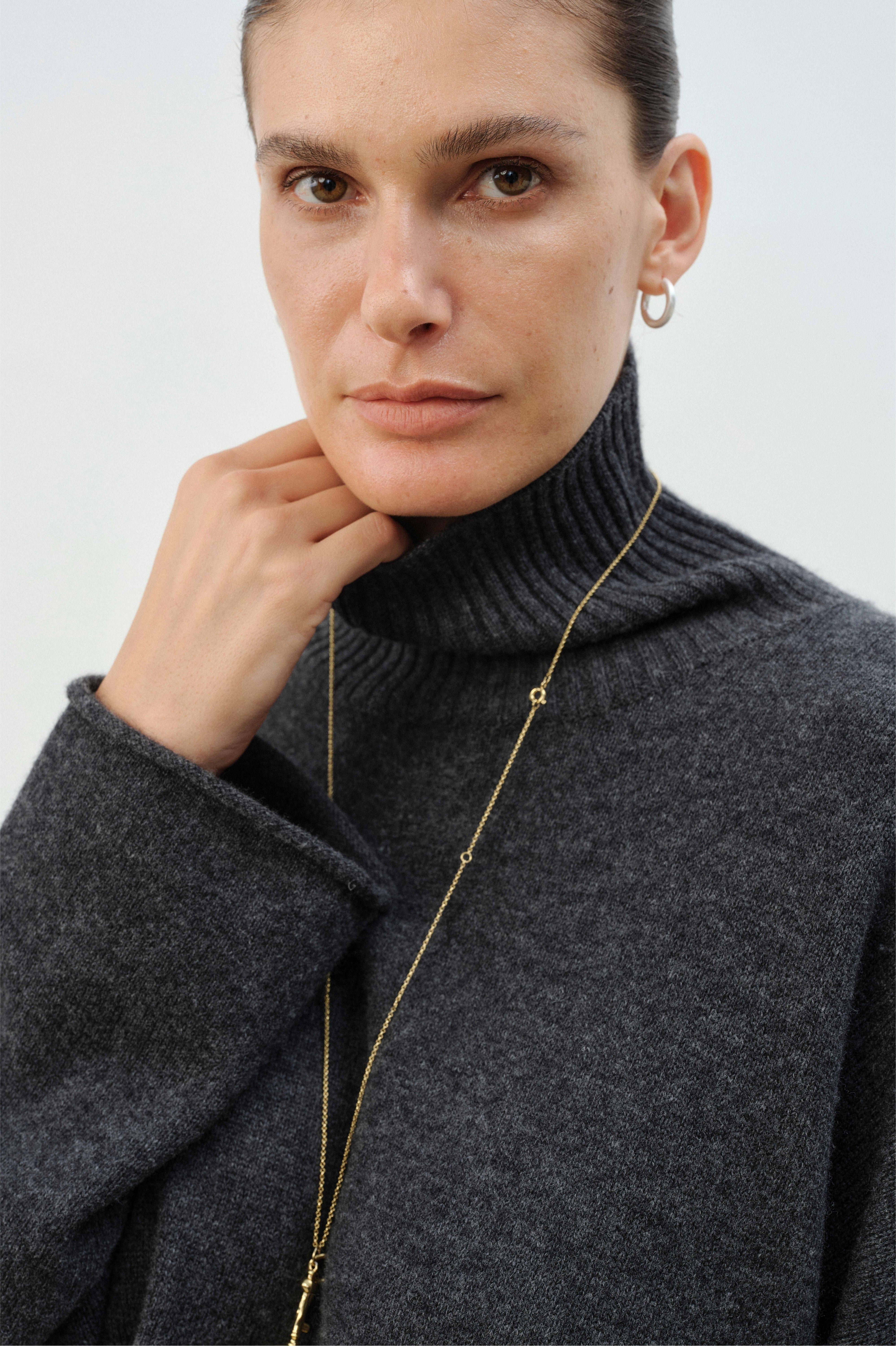 Plush Wool-Cashmere Turtleneck Sweater