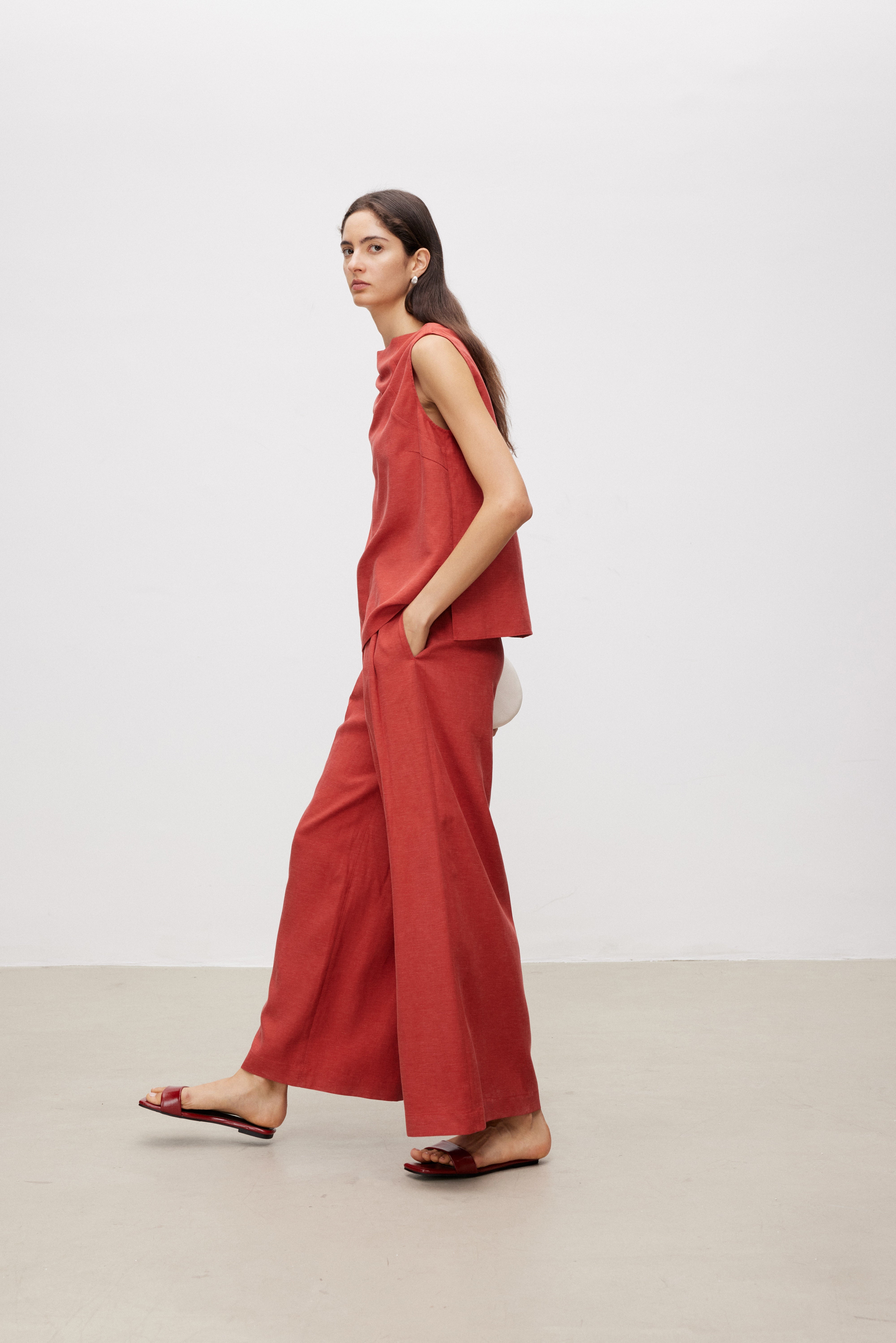 Lyocell Linen Blend Draped Sleeveless Top