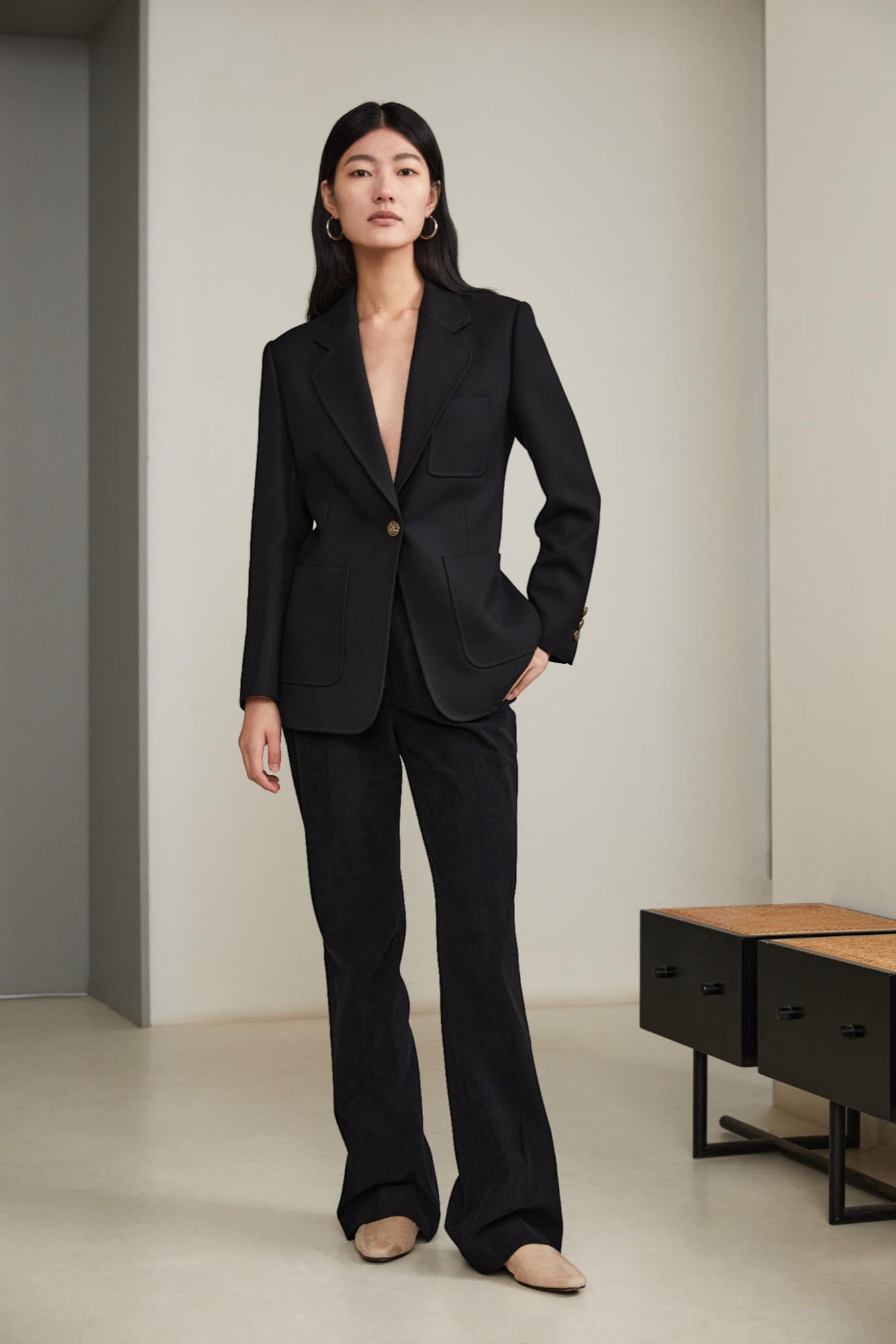 Marius Women's Notch Lapel Slim Fit Blazer