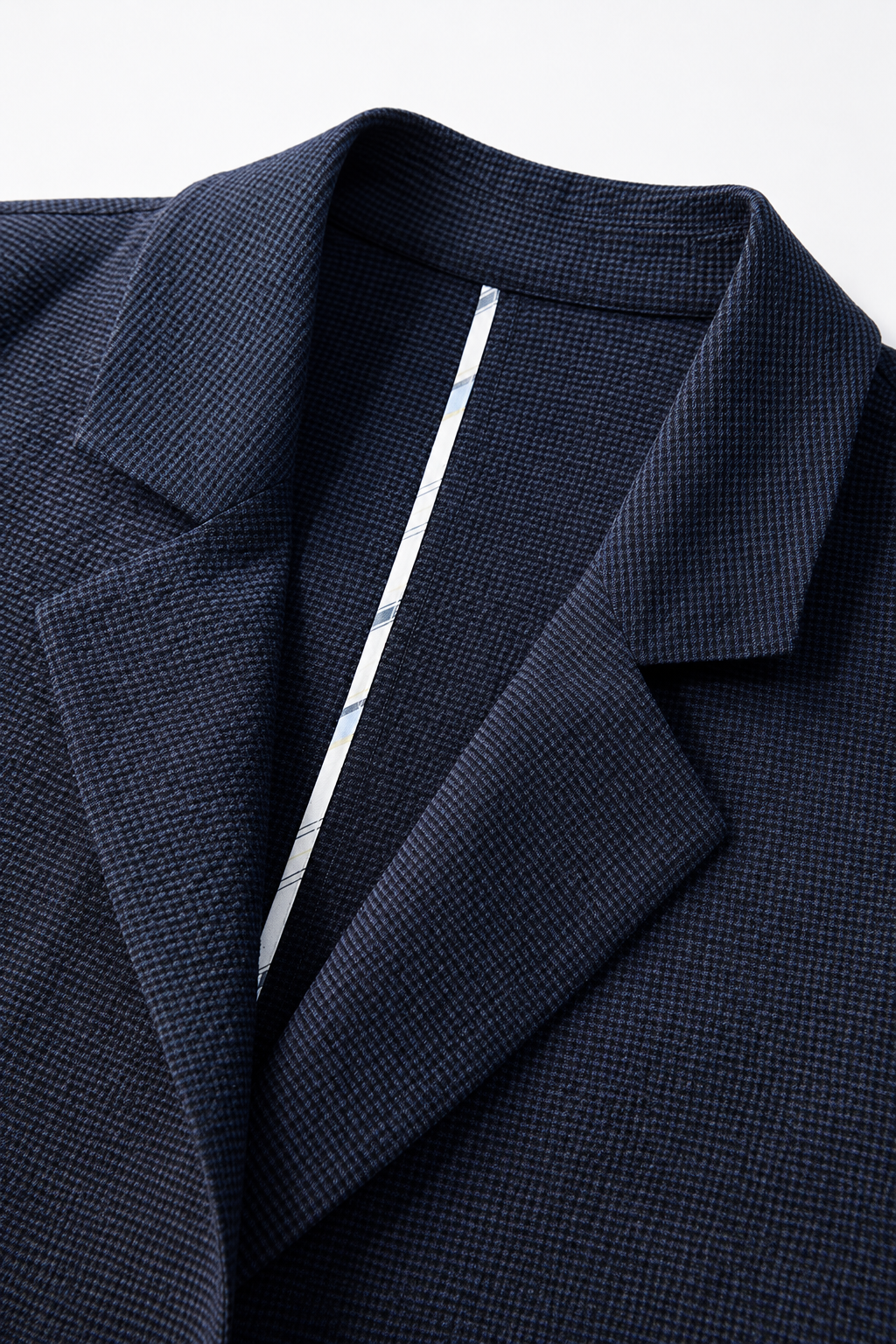 Lightweight Wool-Silk Textured Blazer