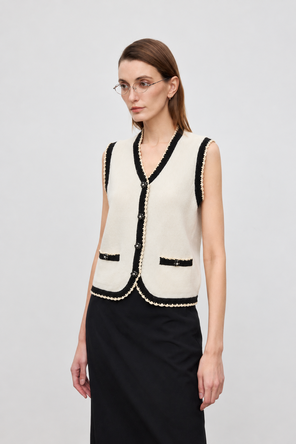Wool-Cashmere Contrast Trim Knit Vest