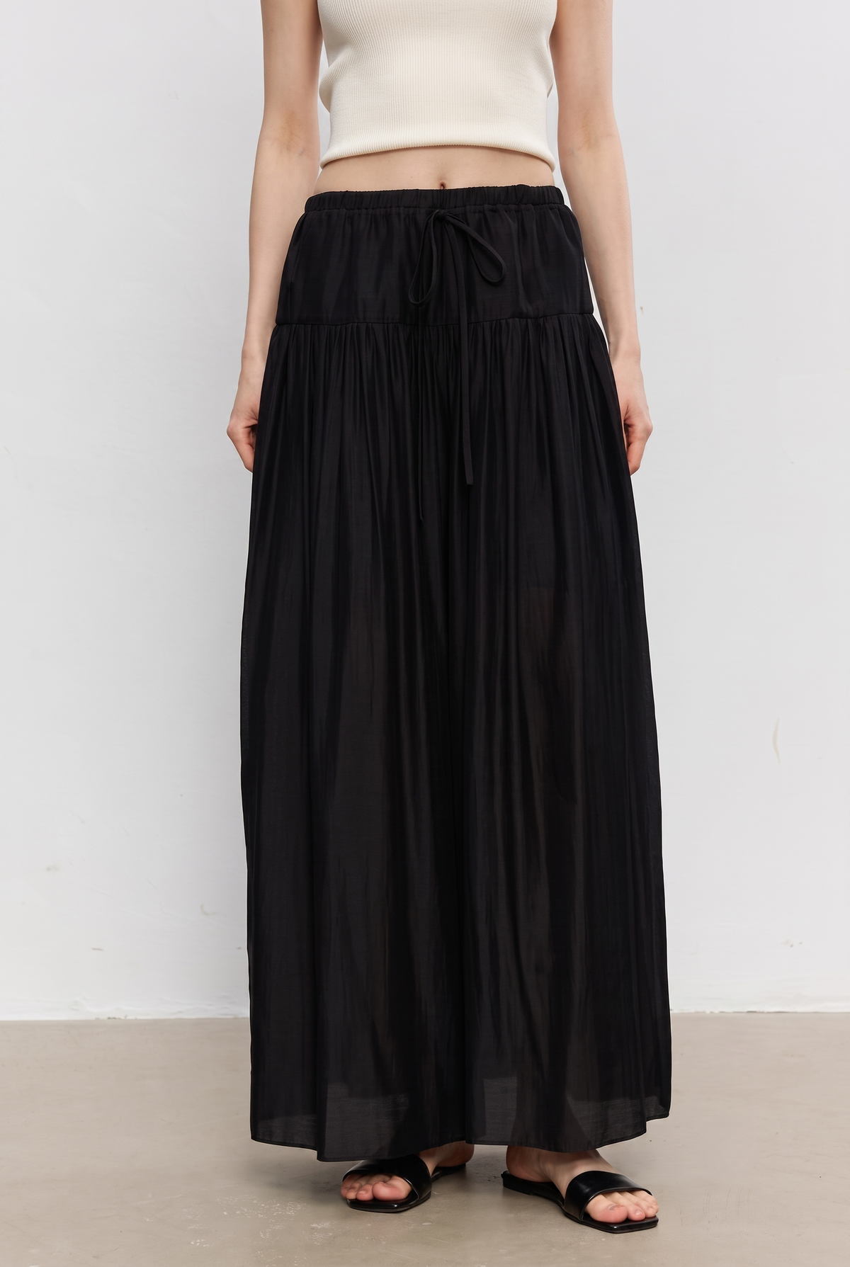 Gathered Wide-Leg Pants