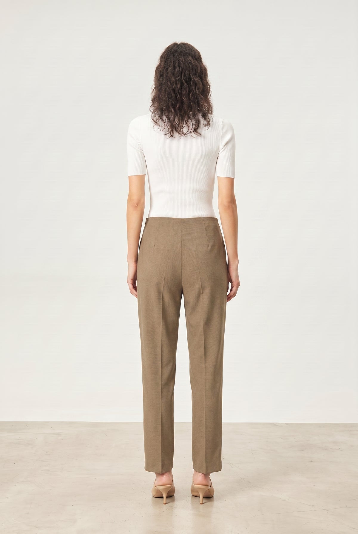 Seamless V-Neck Merino Wool Top
