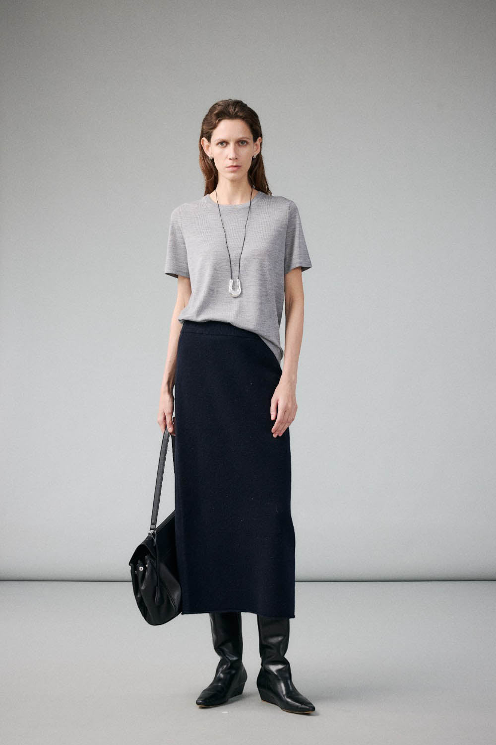 Premium Yak Wool Straight-Cut Knit Skirt with Back Slit