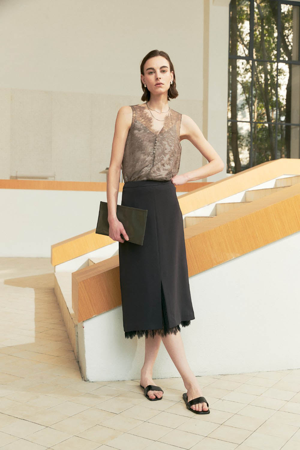 Marius Women's Lace Trimmed Pleated Skirt