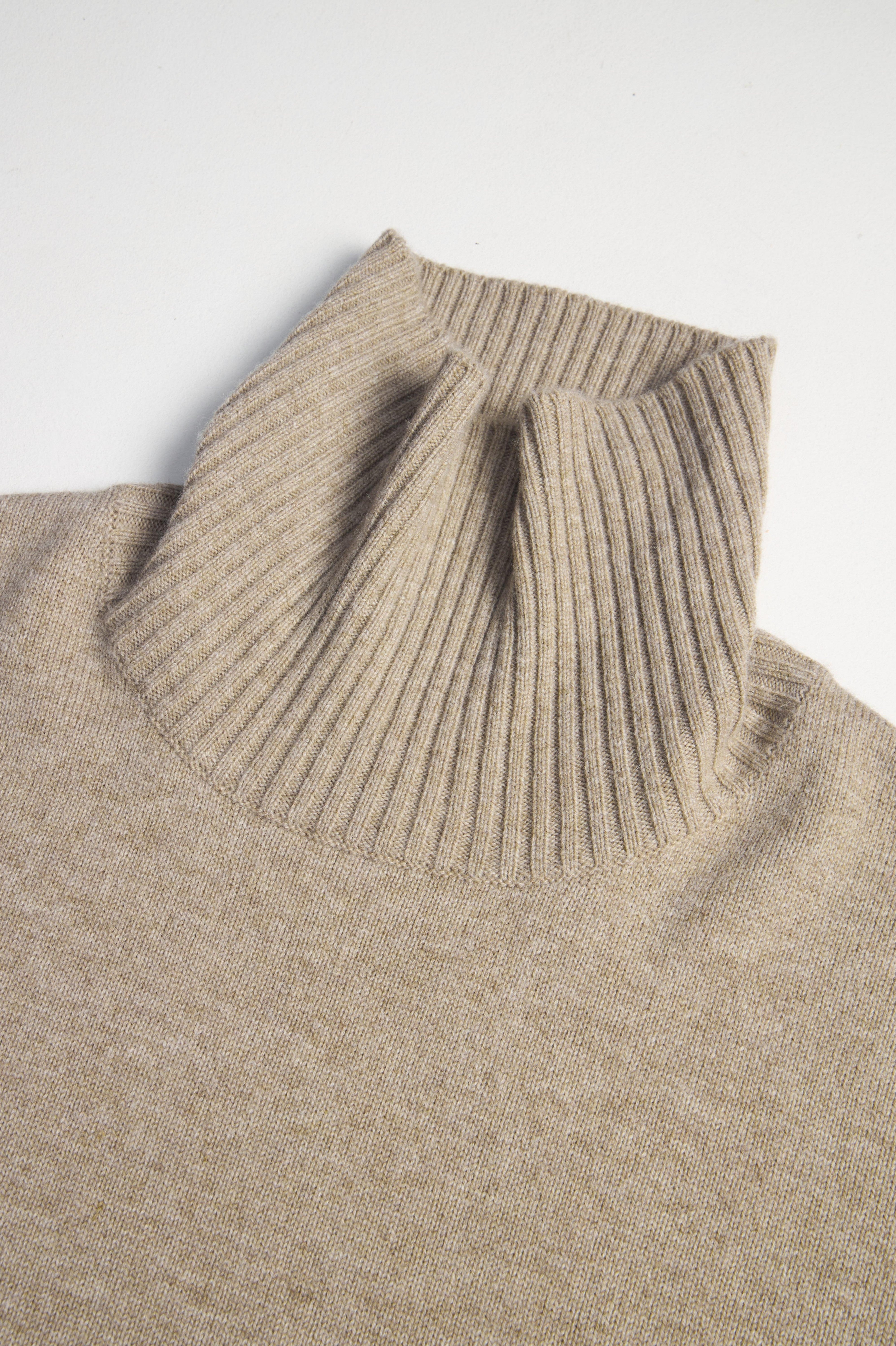Plush Wool-Cashmere Turtleneck Sweater