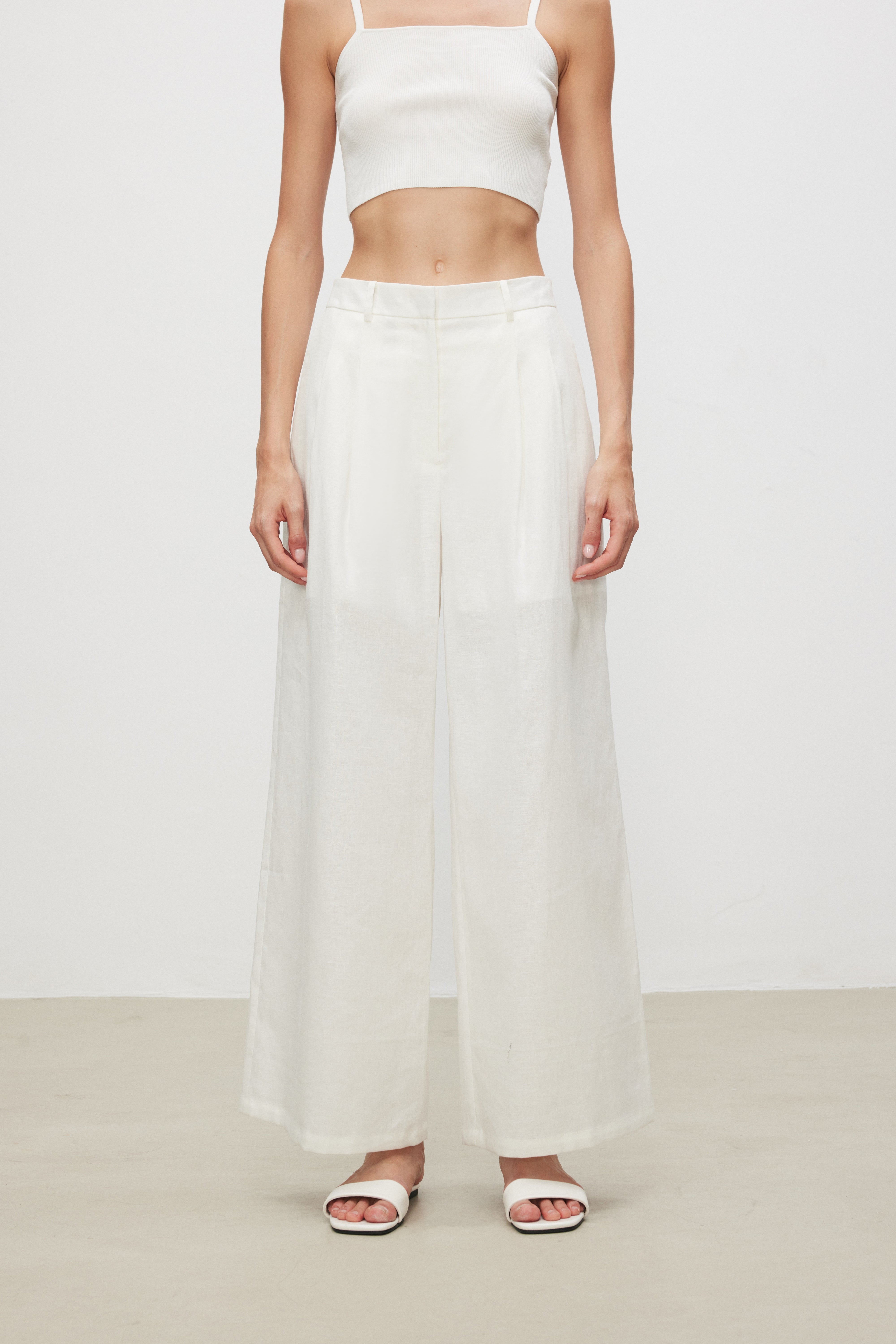 Linen Pleated Wide Pants