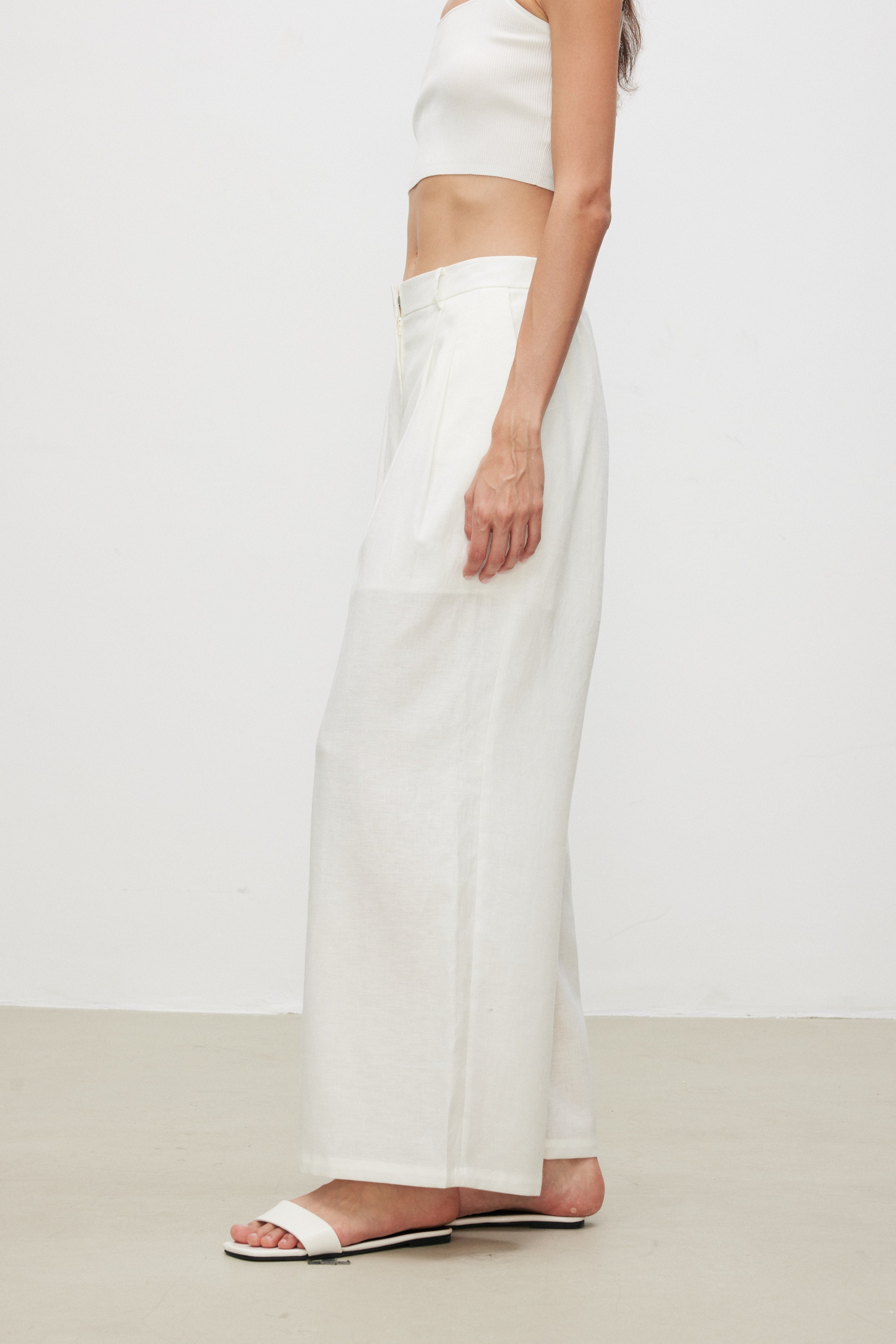 Linen Pleated Wide Pants