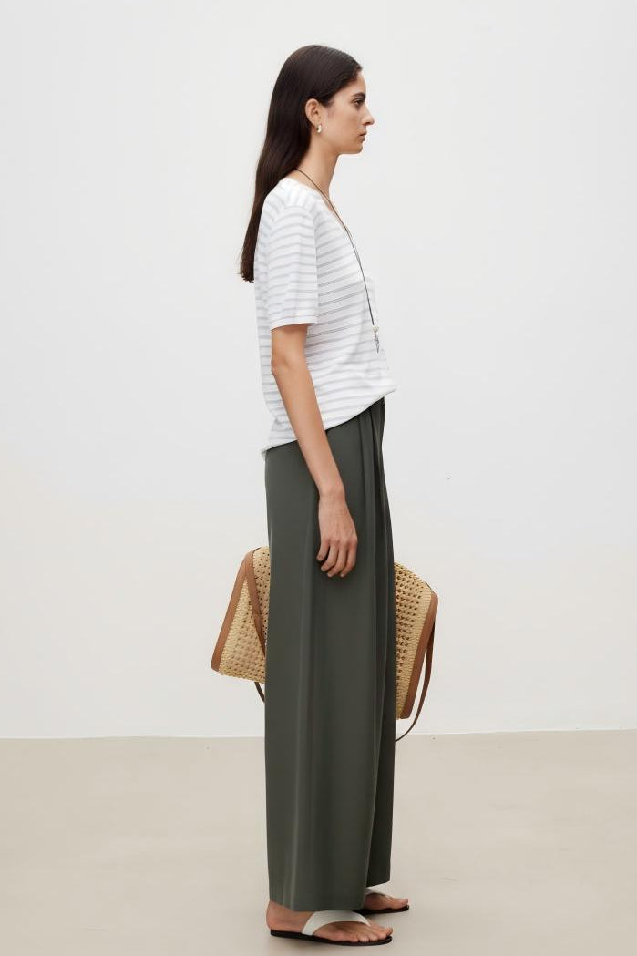 Relaxed Cropped Lyocell Linen Trousers