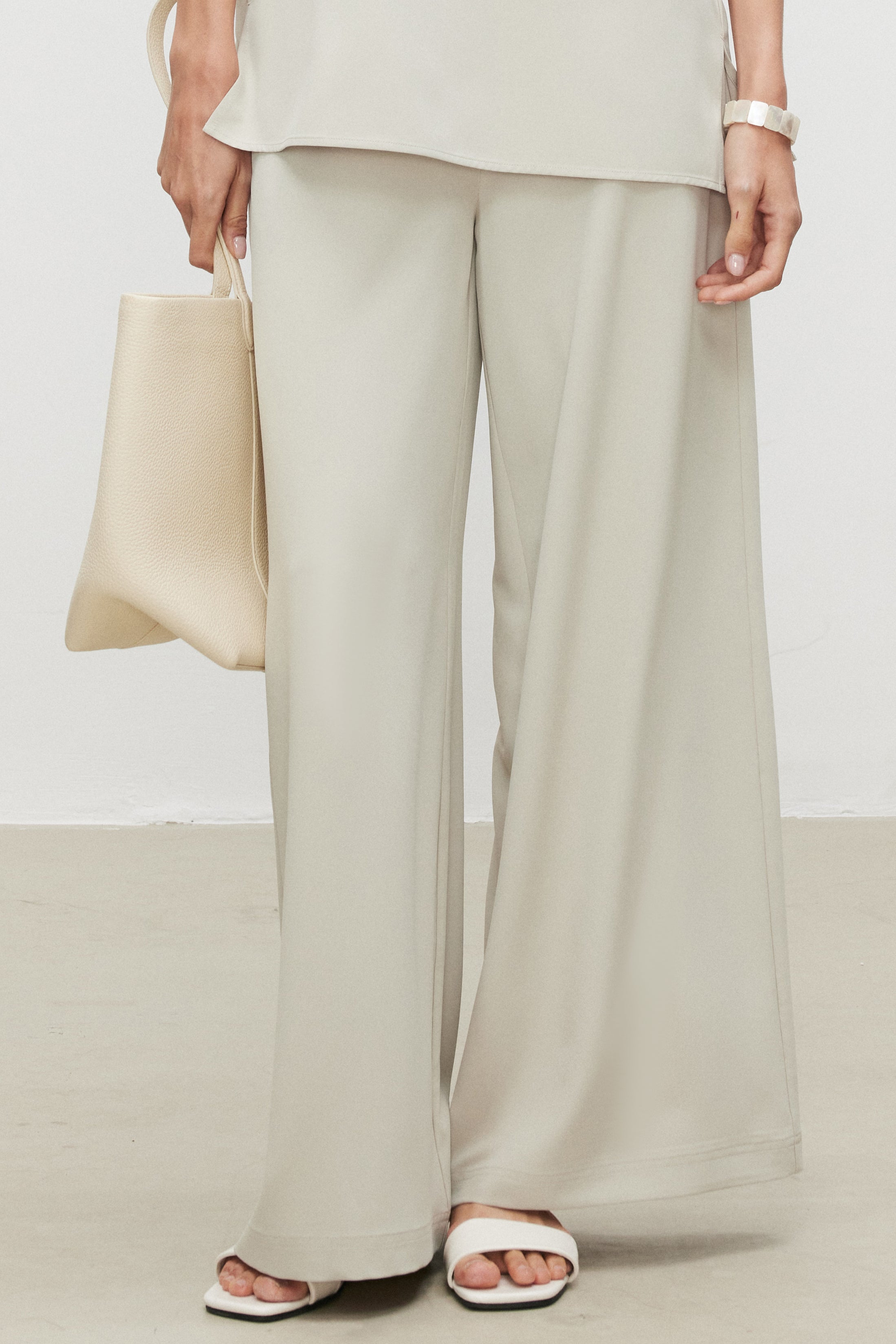 SoftPower Minimalist Wide-Leg Pants