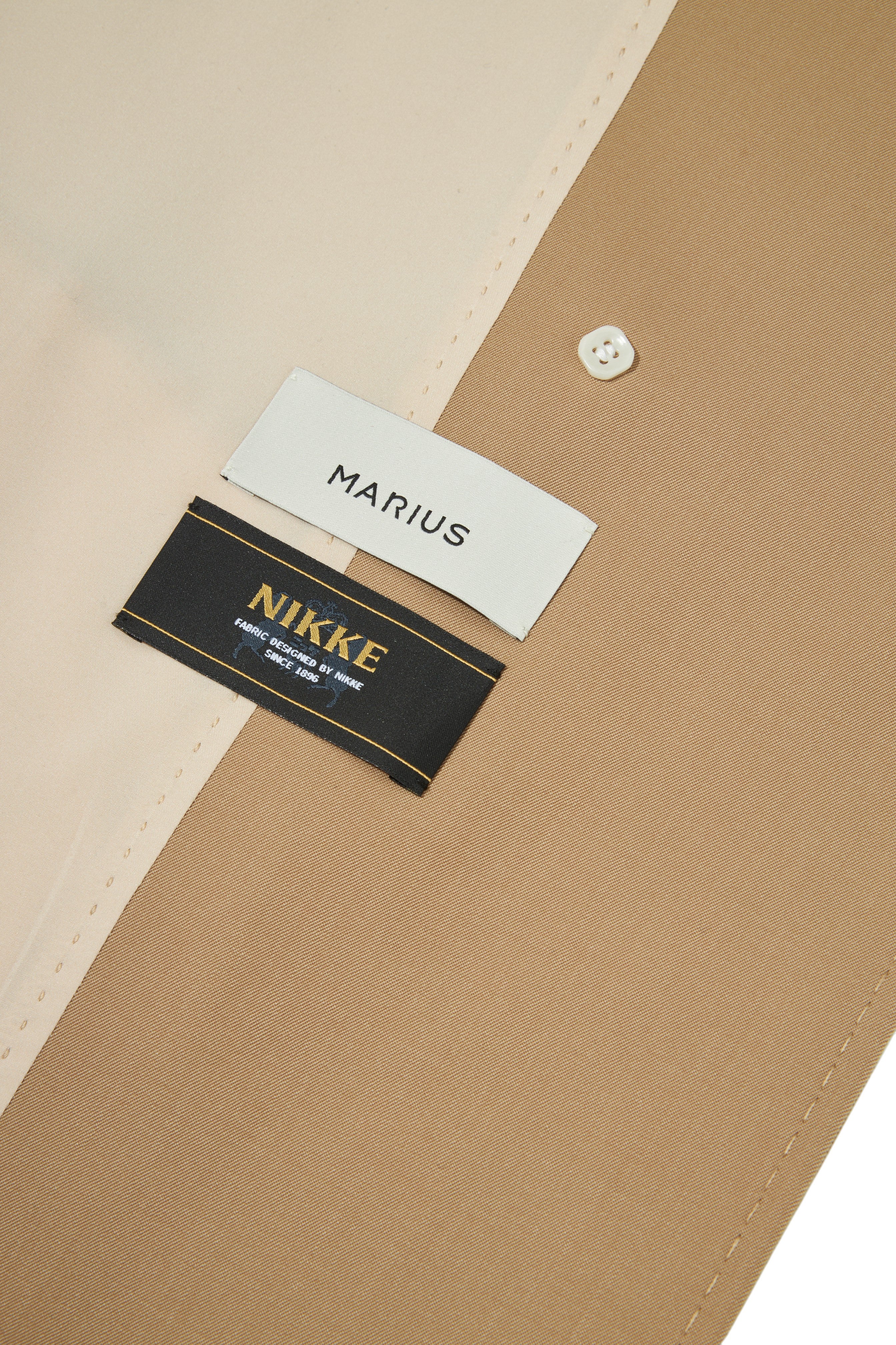 Super 110s Gabardine Double-Breasted Wool Blazer