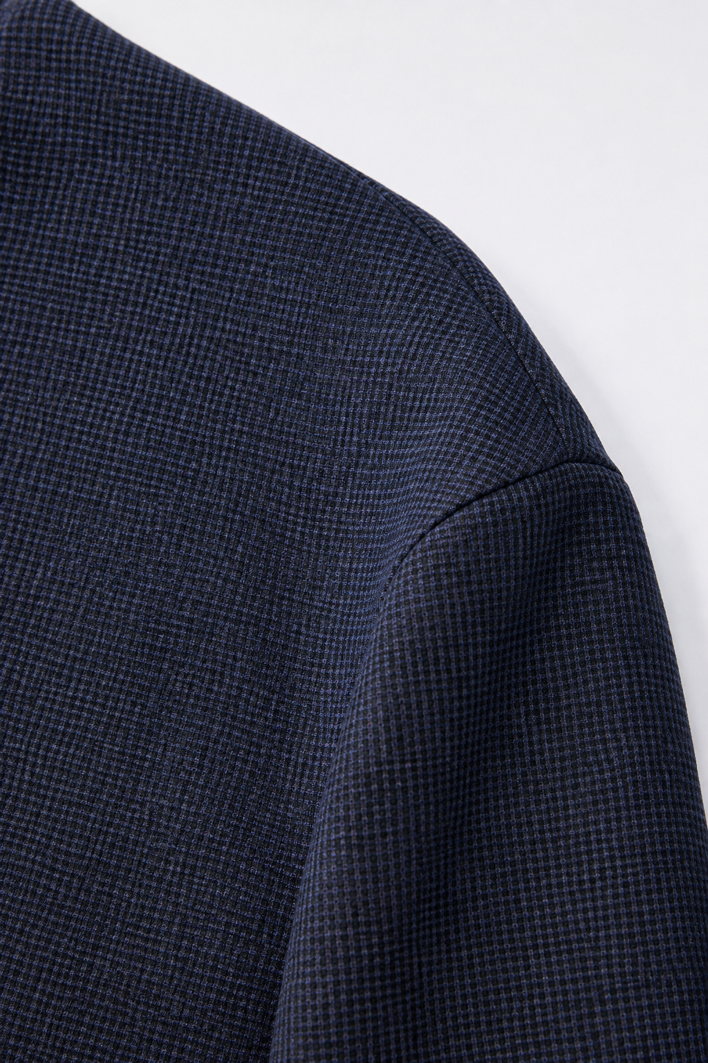 Lightweight Wool-Silk Textured Blazer