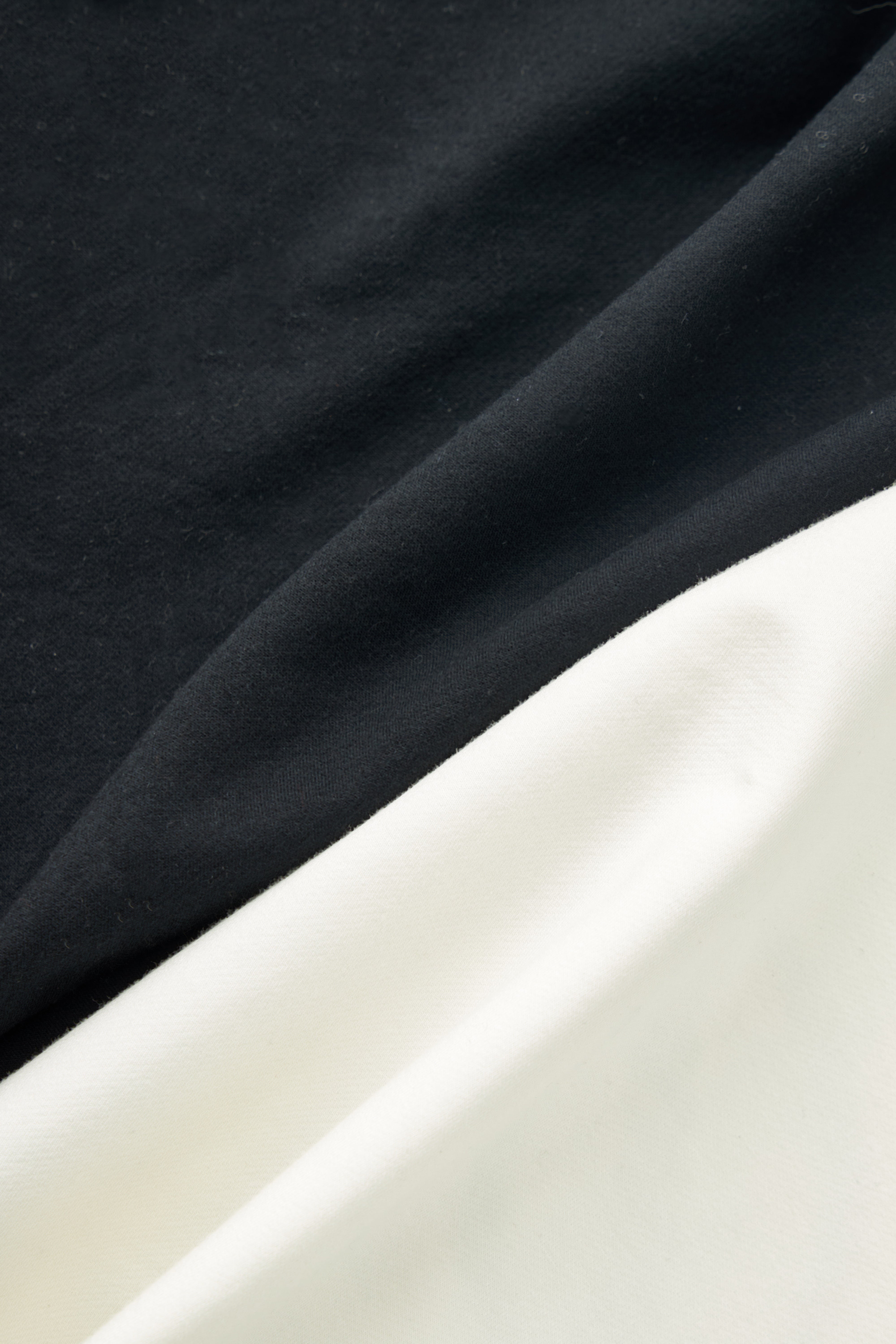 Short Sleeve Logo Swearshirt