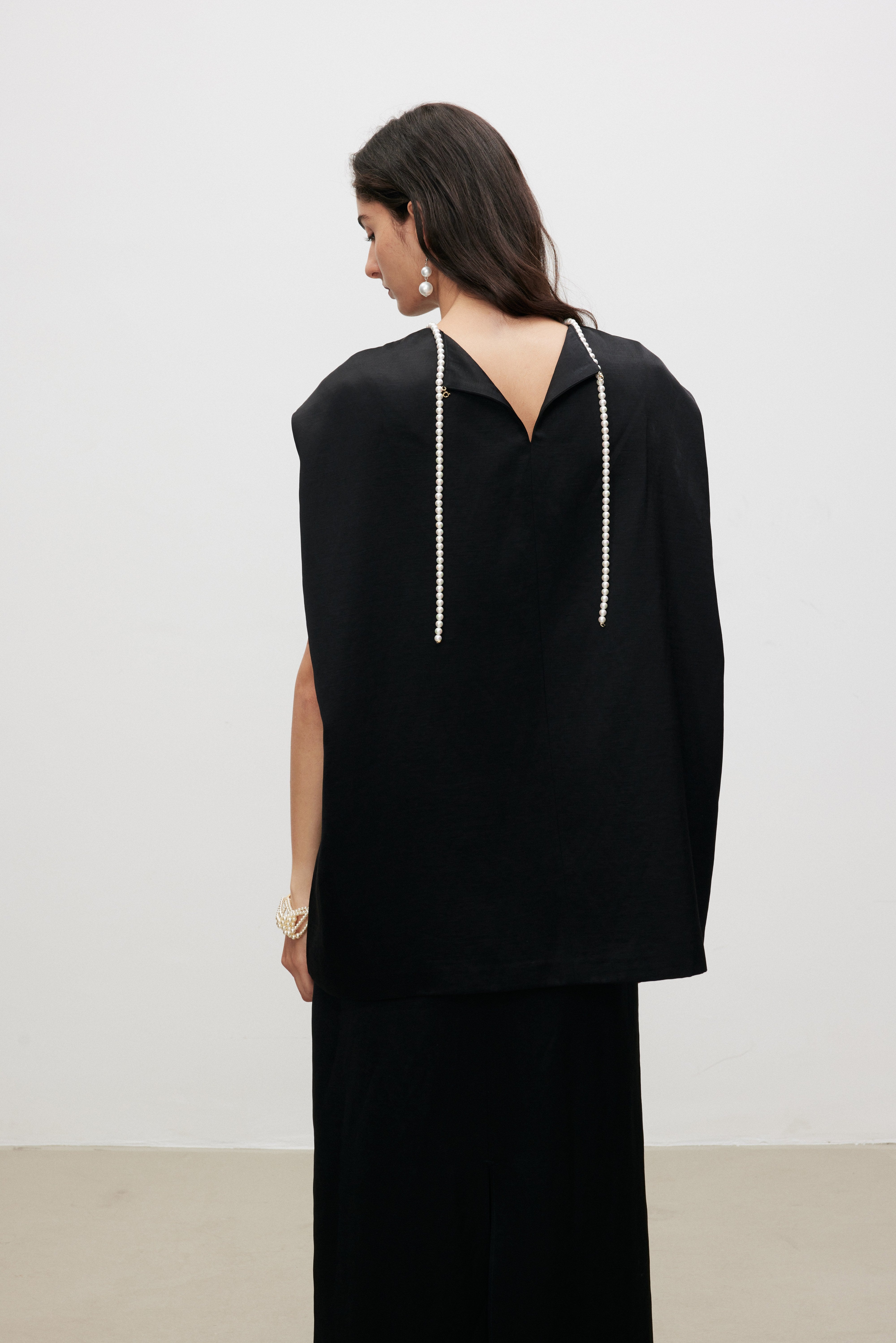 Pearl Sheen Acetate Linen Blend Sleeveless Top