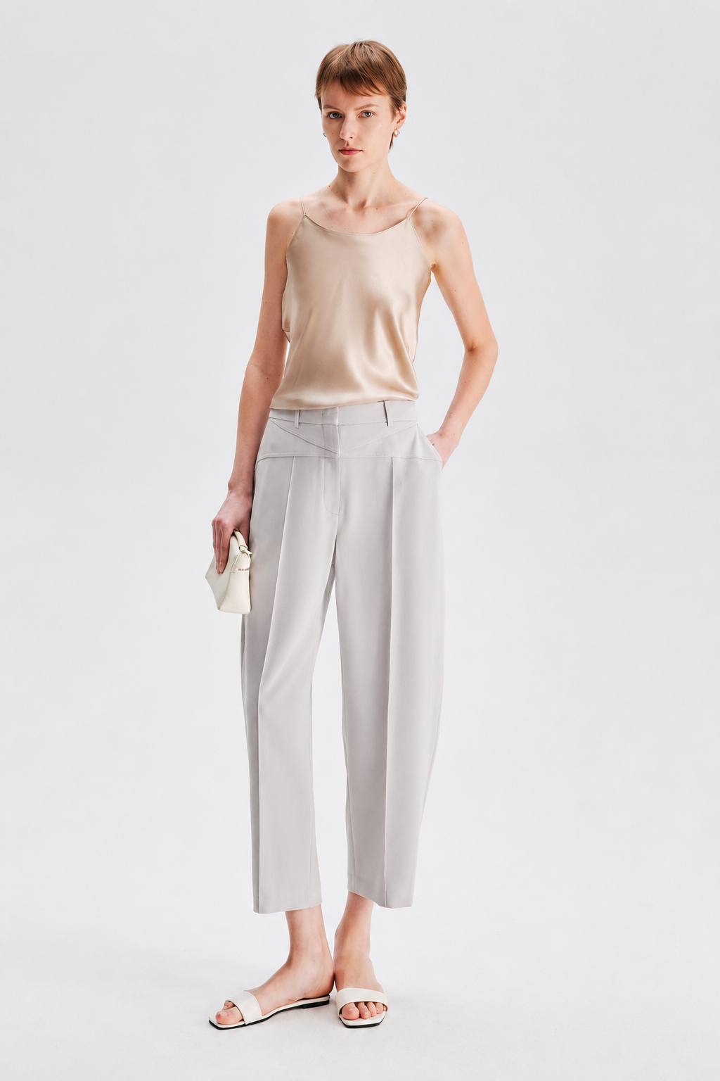 Contrast Stitch Barrel-Leg Trousers