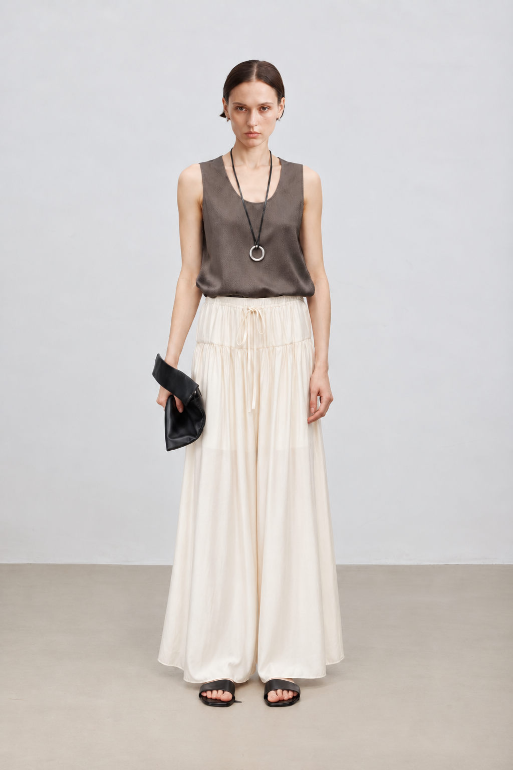 Minimal Pearl-Sheen Silk Satin Scoop-Neck Tank