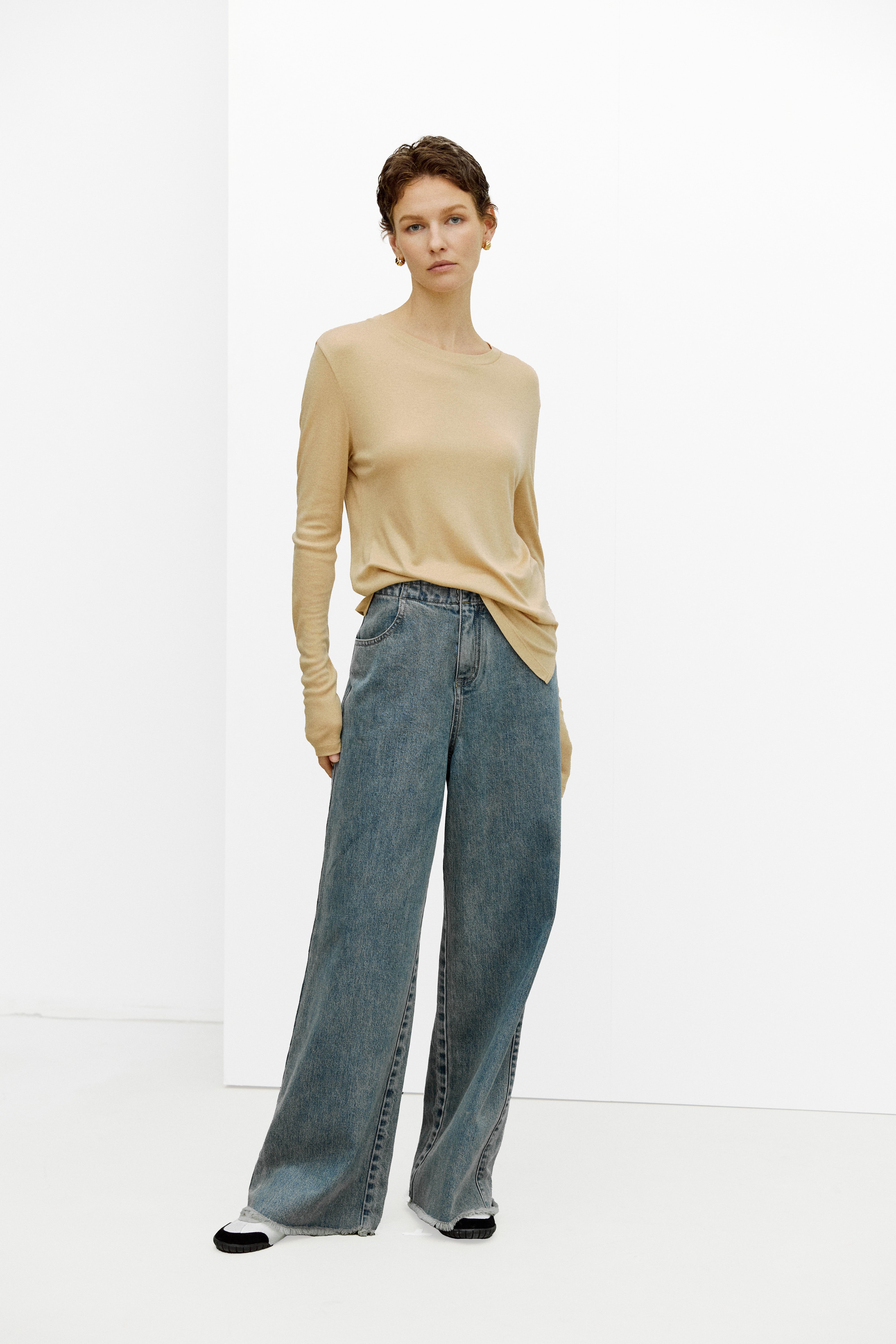 Tailored Straight-Leg Denim Trousers with Frayed Hem