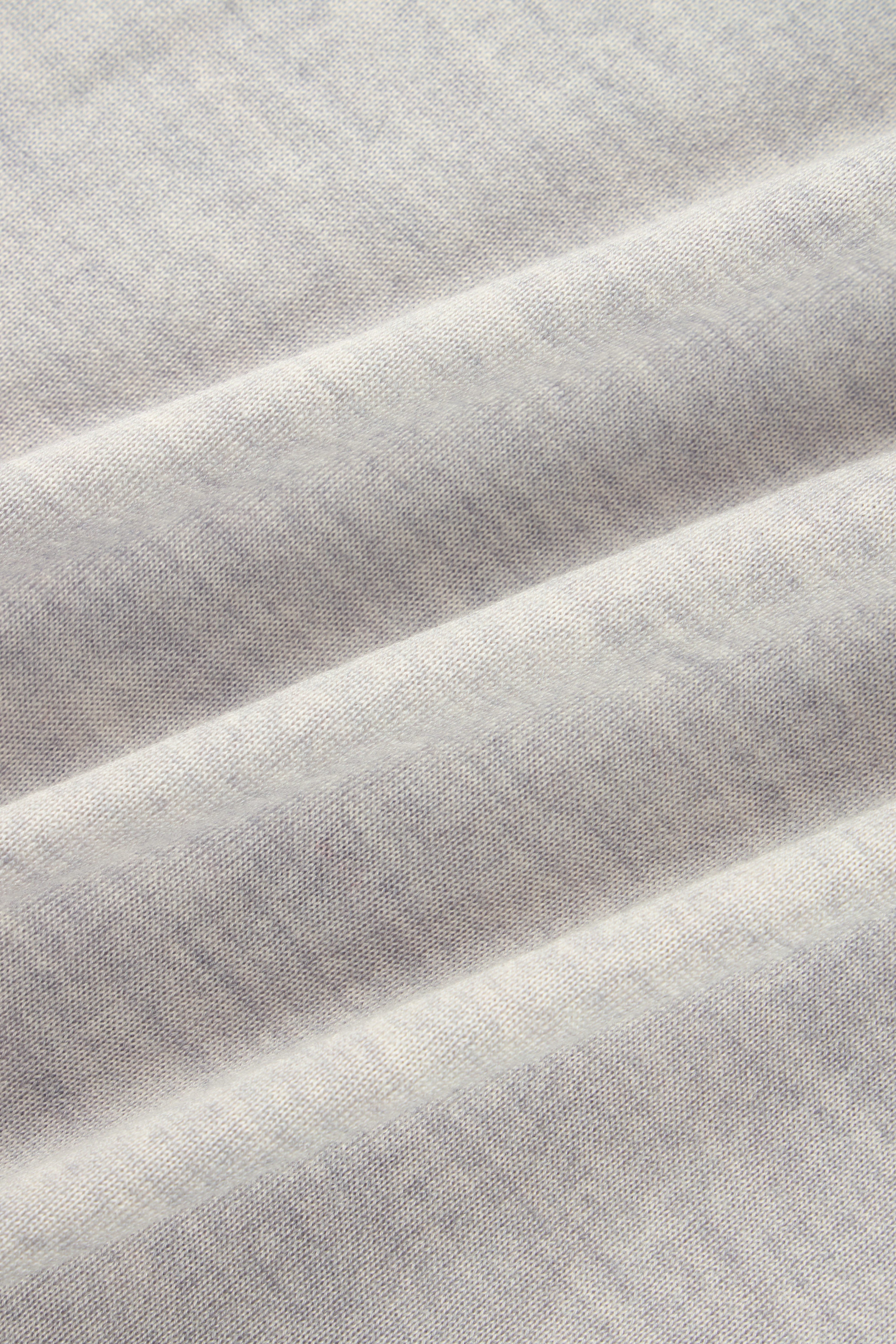 Lightweight Wool-Silk Crewneck Knit Pullover