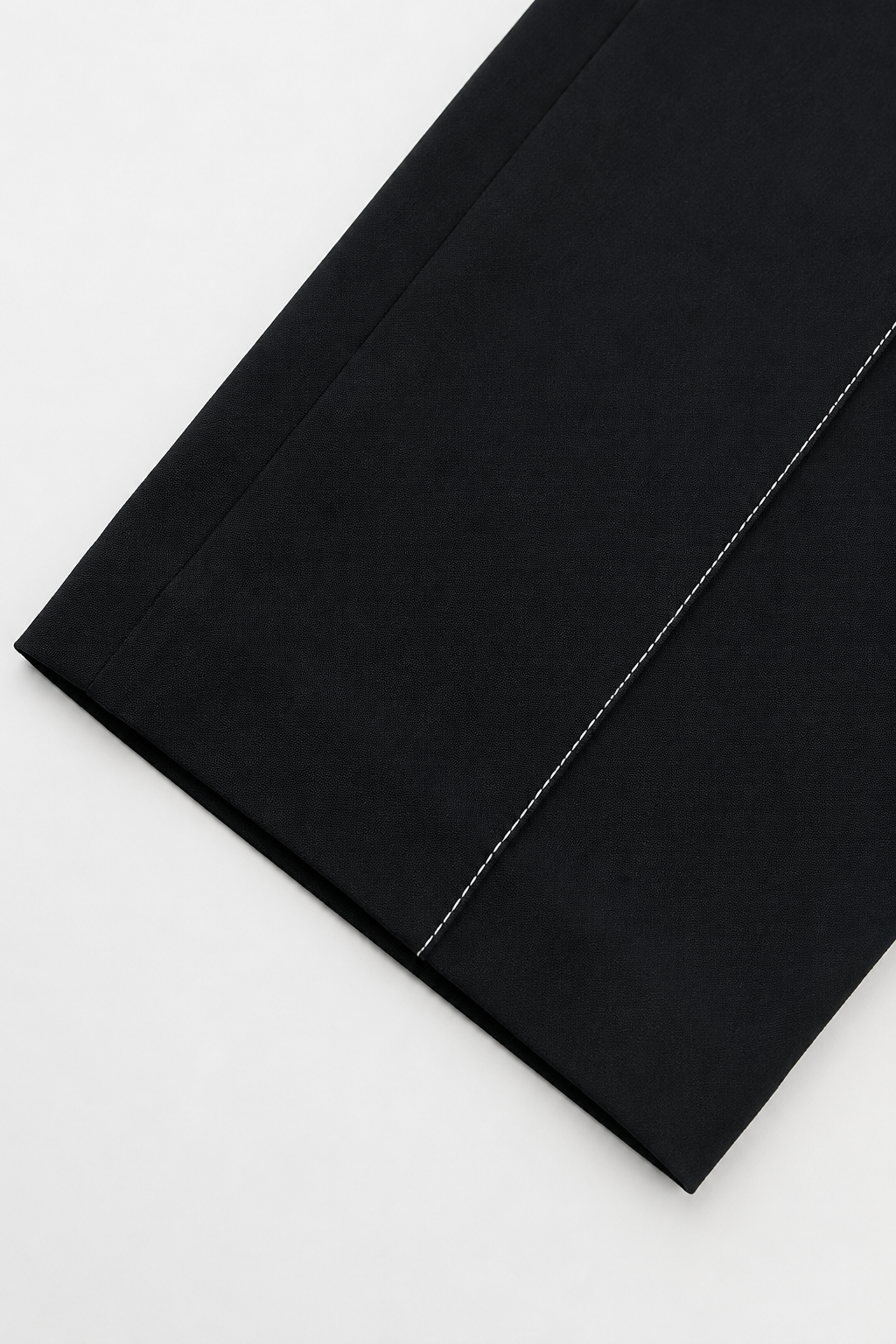Contrast Stitch Barrel-Leg Trousers