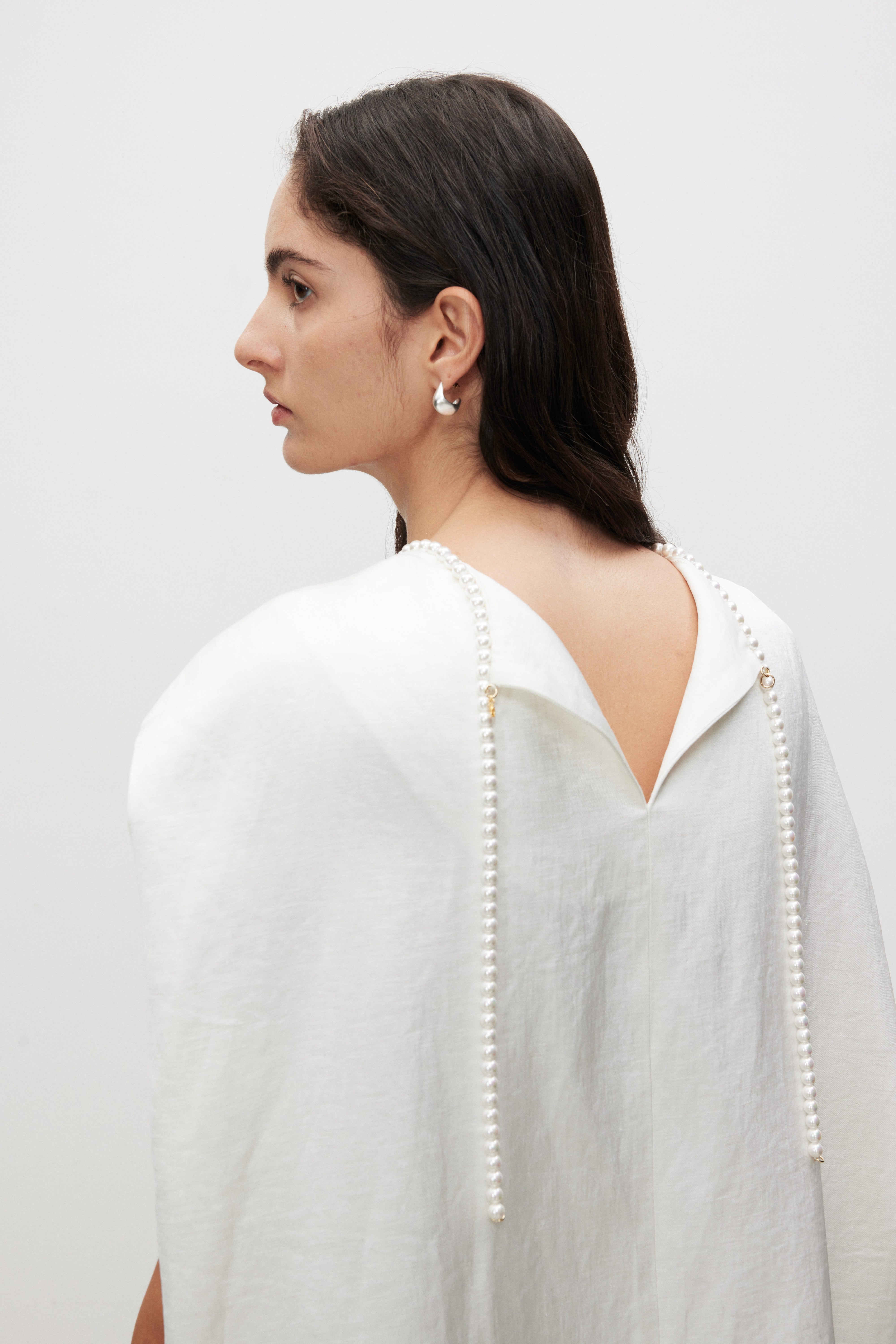 Pearl Sheen Acetate Linen Blend Sleeveless Top