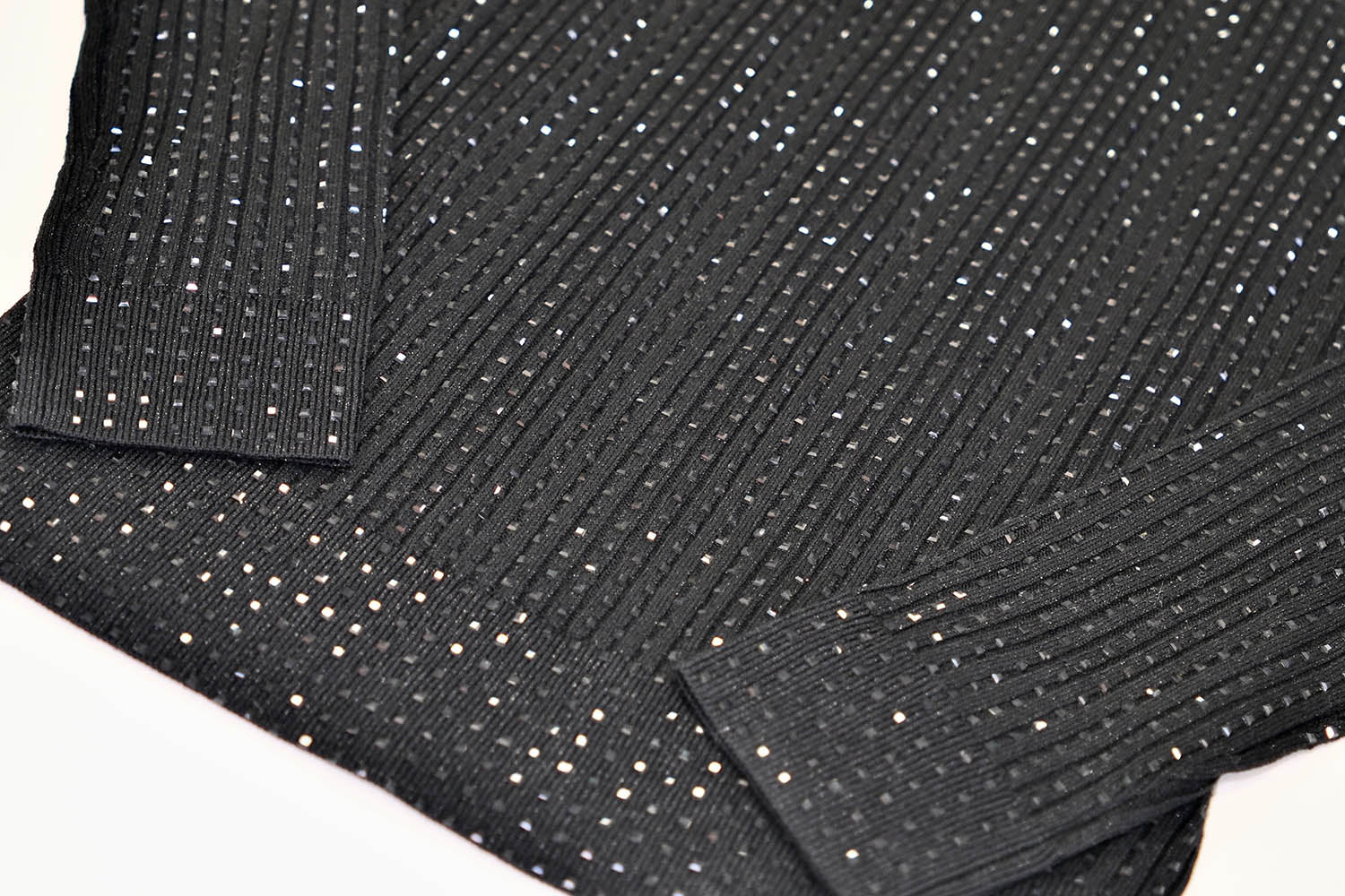 Refined Merino Wool Sculpted Turtleneck Sweater