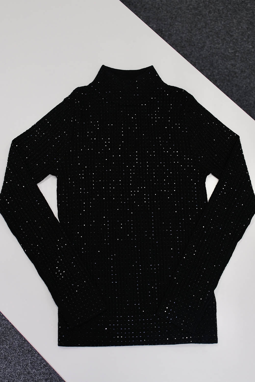 Refined Merino Wool Sculpted Turtleneck Sweater