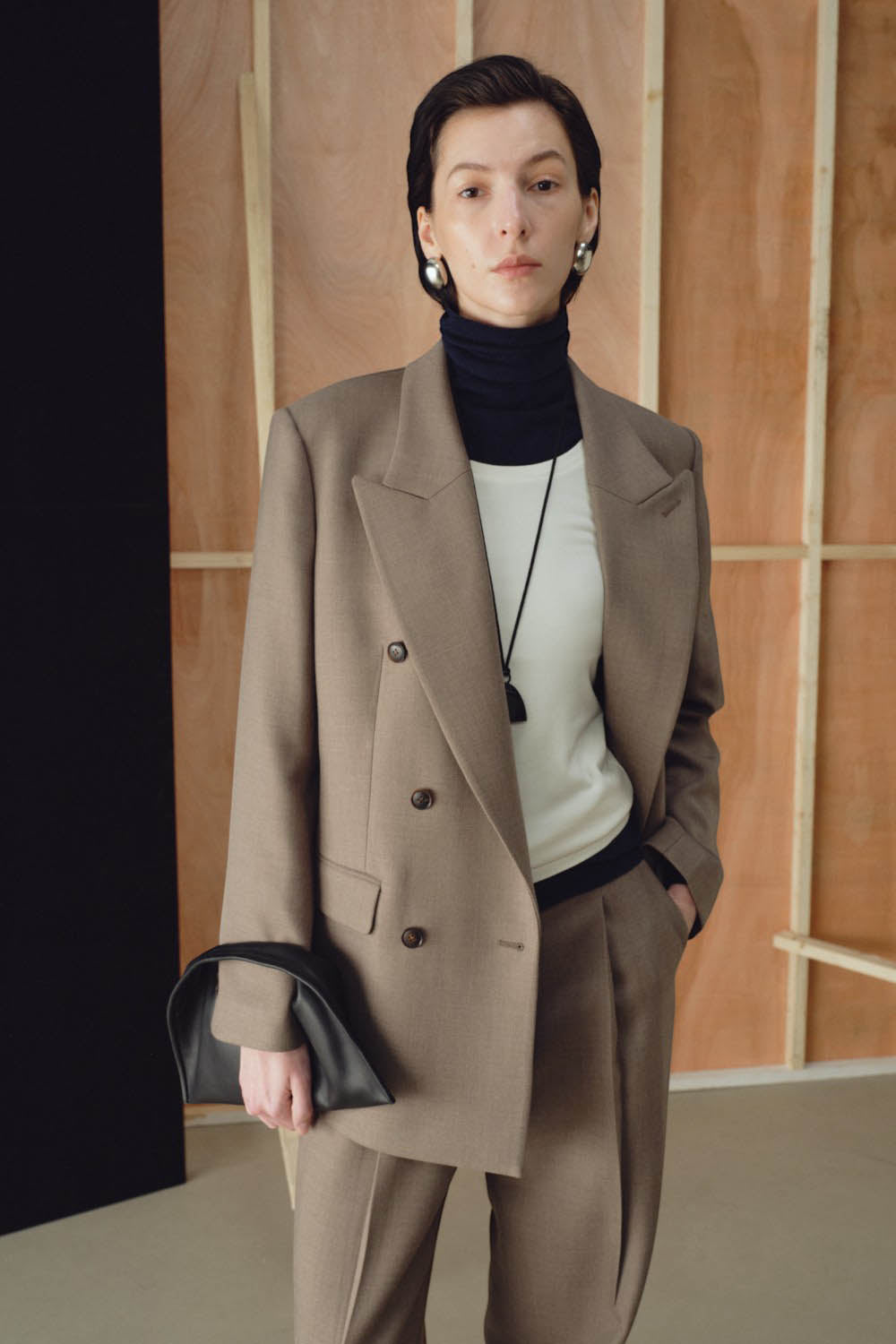 Crisp Wool Blend Double-Breasted Blazer