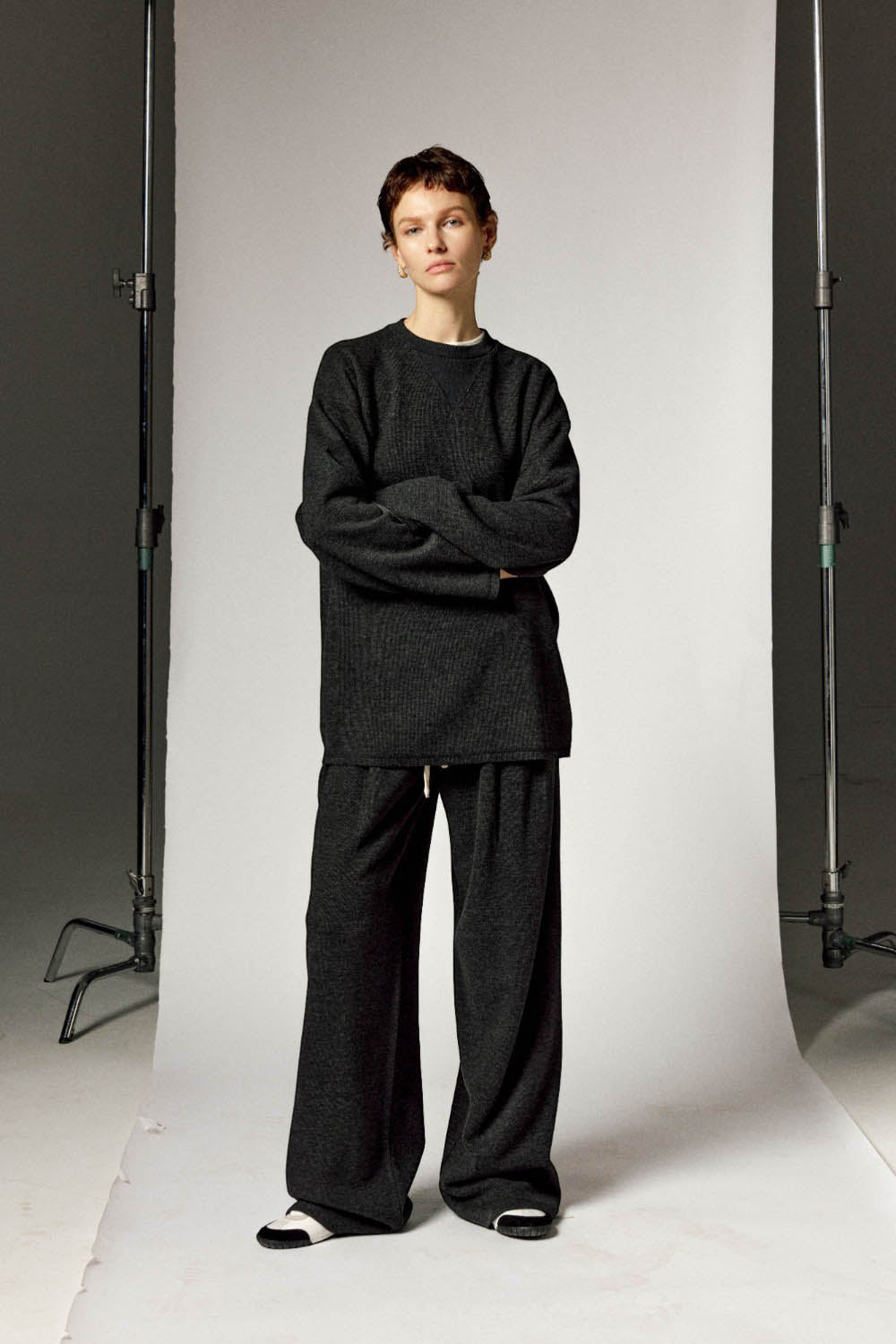 Marius Oversized Cropped Cashmere-Silk Sweatshirt