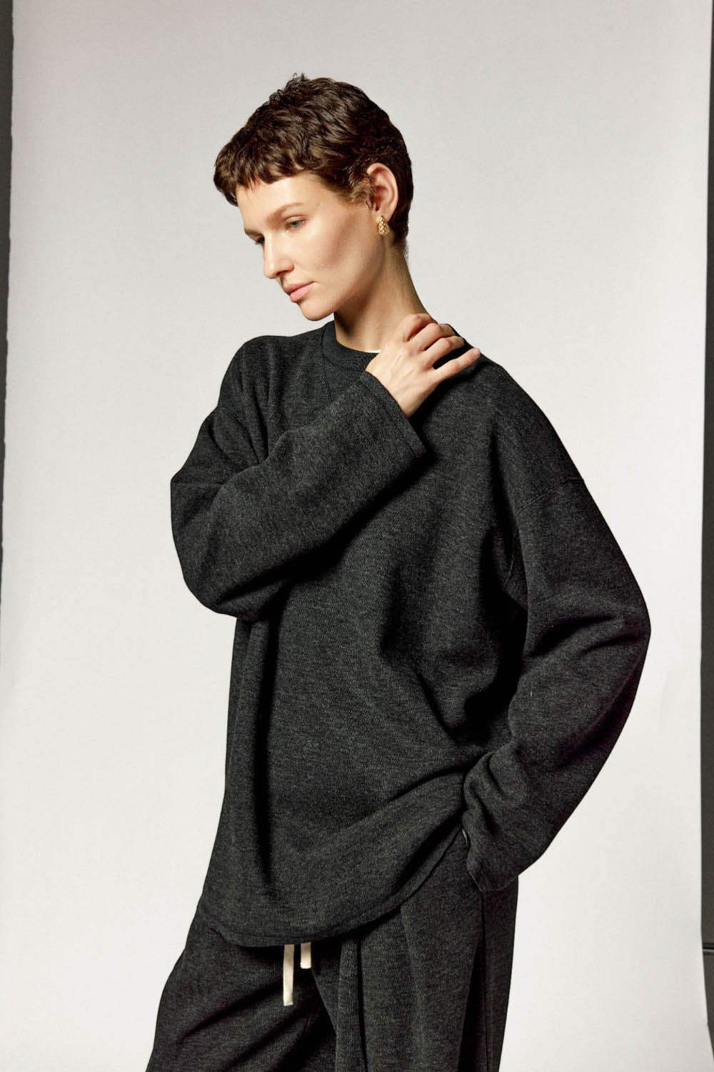 Marius Oversized Cropped Cashmere-Silk Sweatshirt